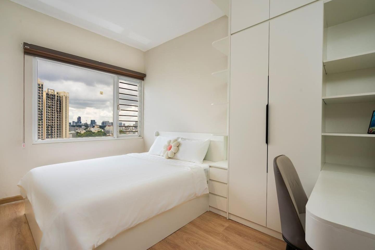 Charmington La Pointe - Central Suites D10