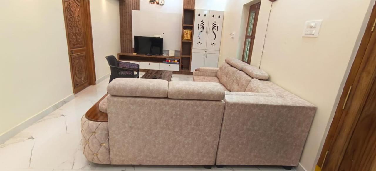 Snehalatha Homestay