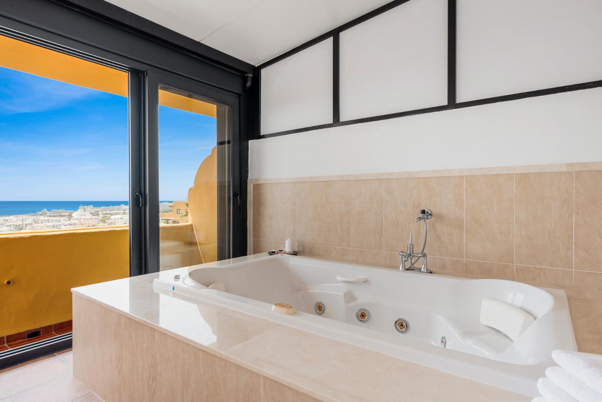 Sky And Sea Estepona Penthouse