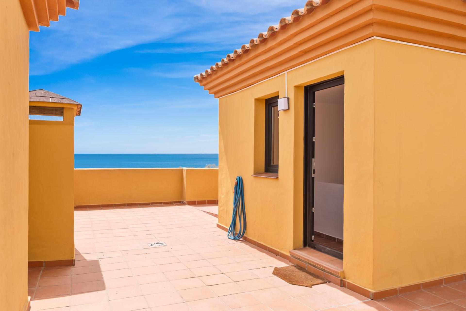 Sky And Sea Estepona Penthouse