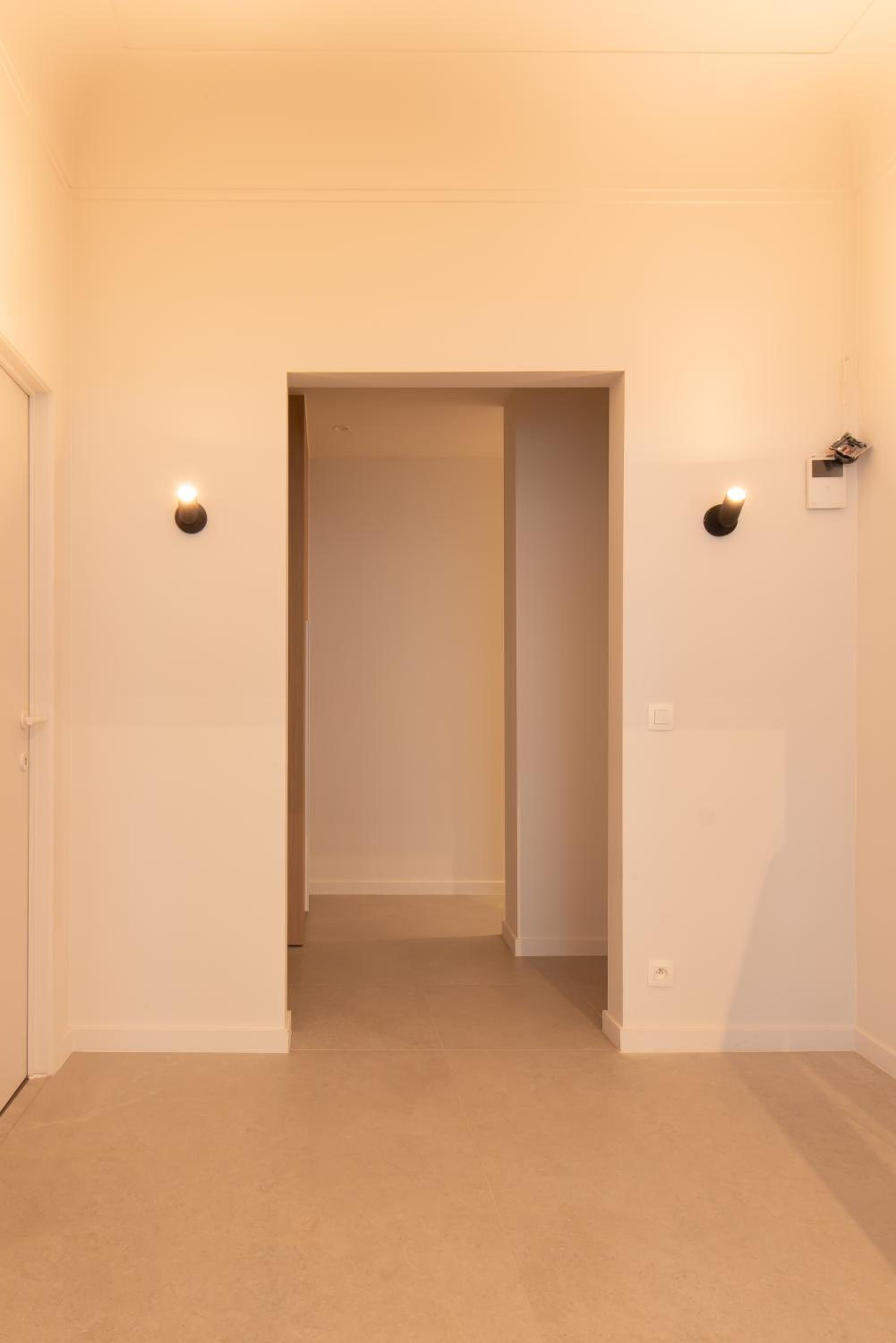 Deluxe 3 bedrooms apartment with Casino view at the beach and free parking