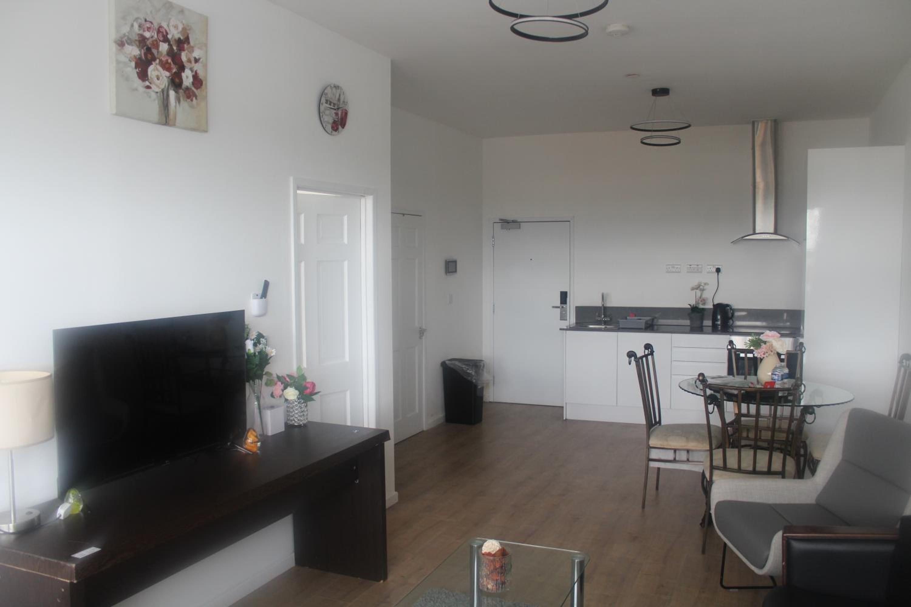 Flat 409 One bedroom apartment view 4