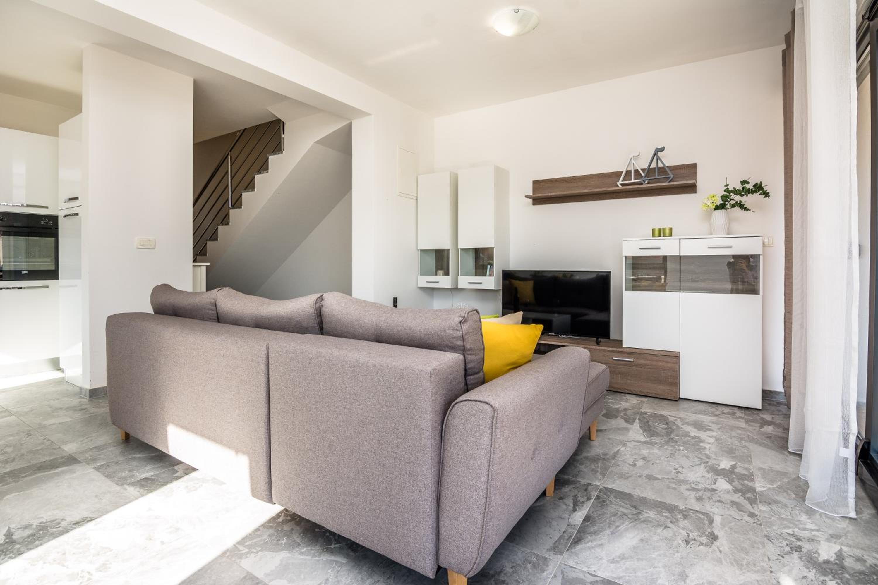 Ferienhaus Genster - Holiday Home Mirna Vir Kroatien