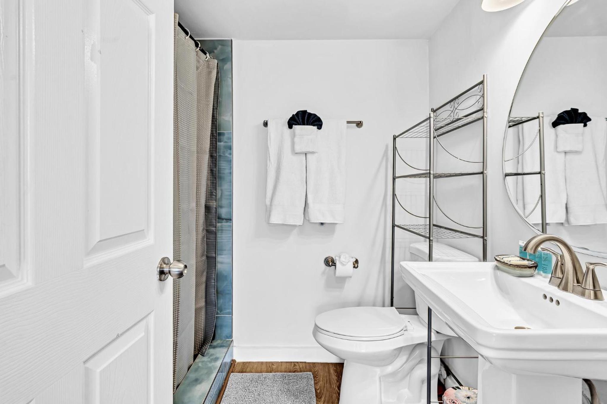1 bedroom in the BEST location in South Beach !