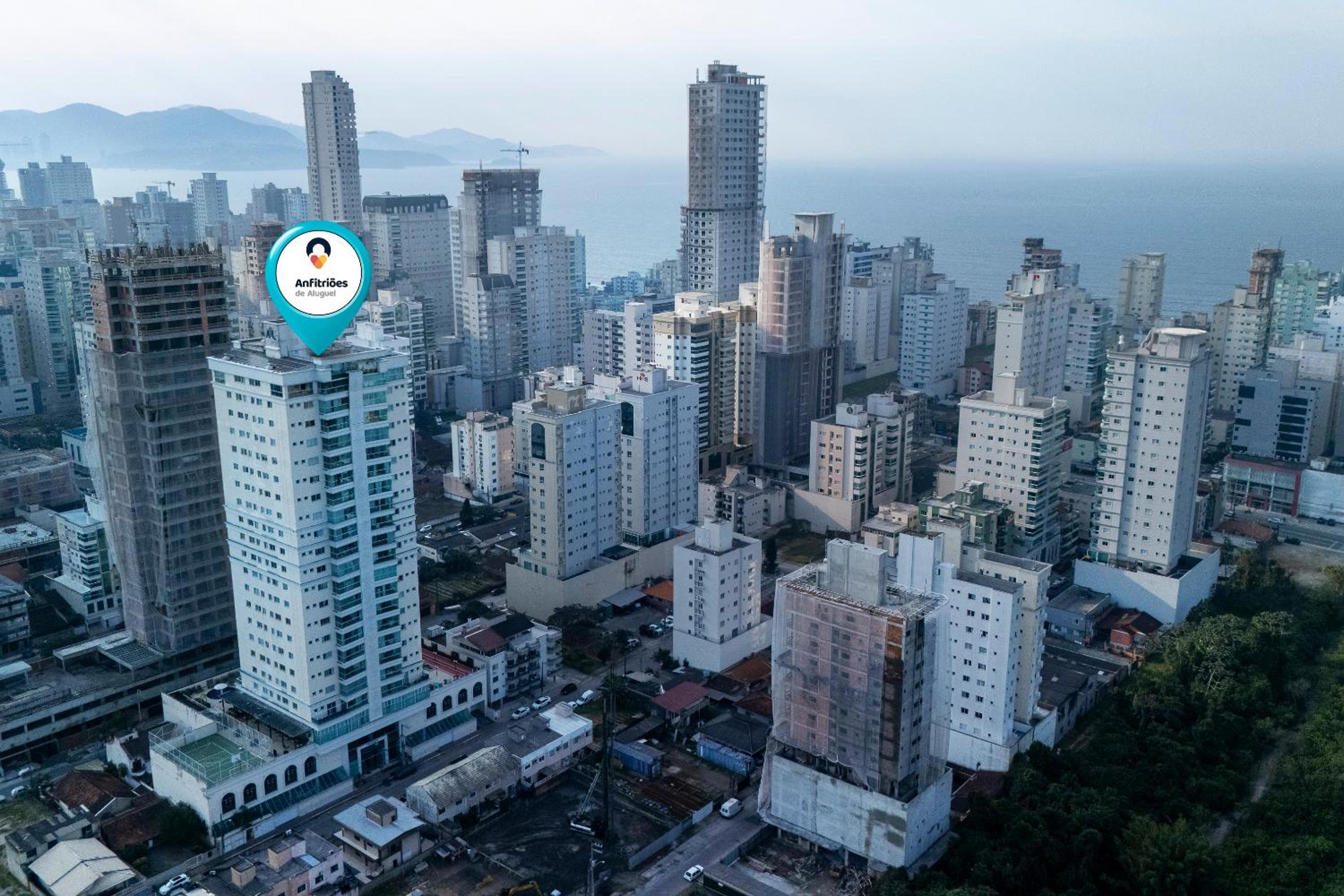 Apto moderno próximo a praia de Itapema PQ6542