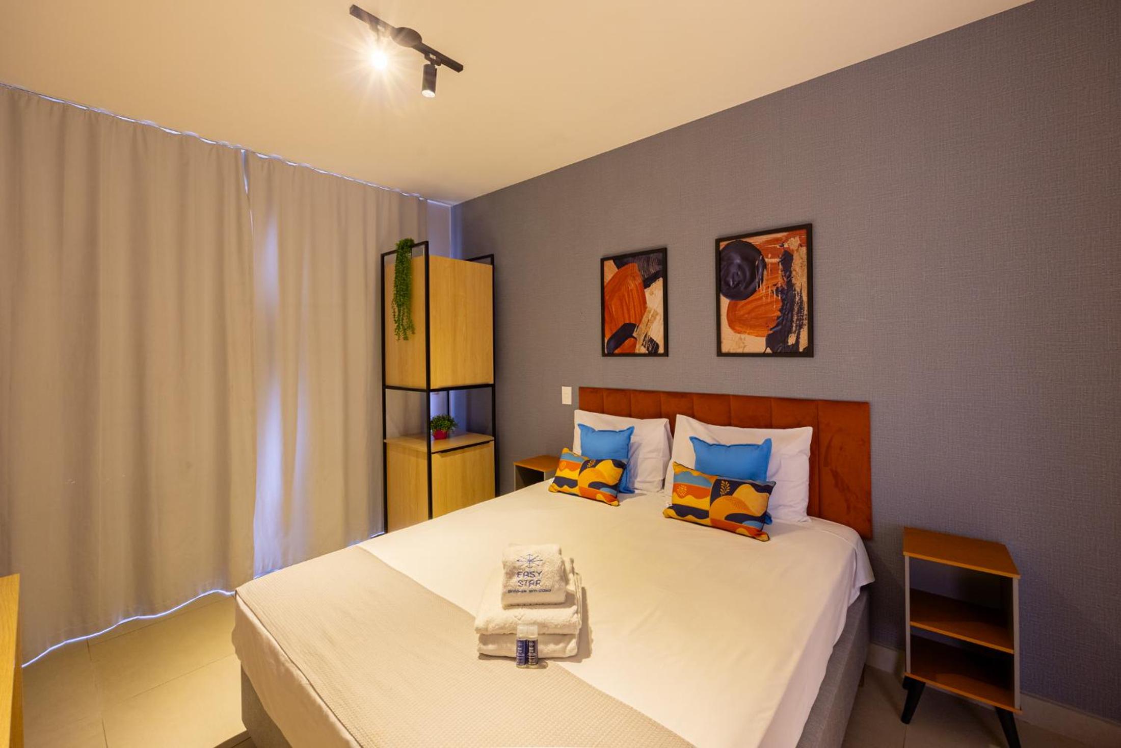 Easy Star - Belo studio com varanda em Perdizes - KW01I