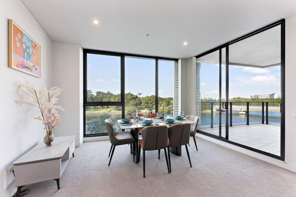 Lakeview Luxury 3Bedrooms Apt Wolli Creek close to Airport CBD
