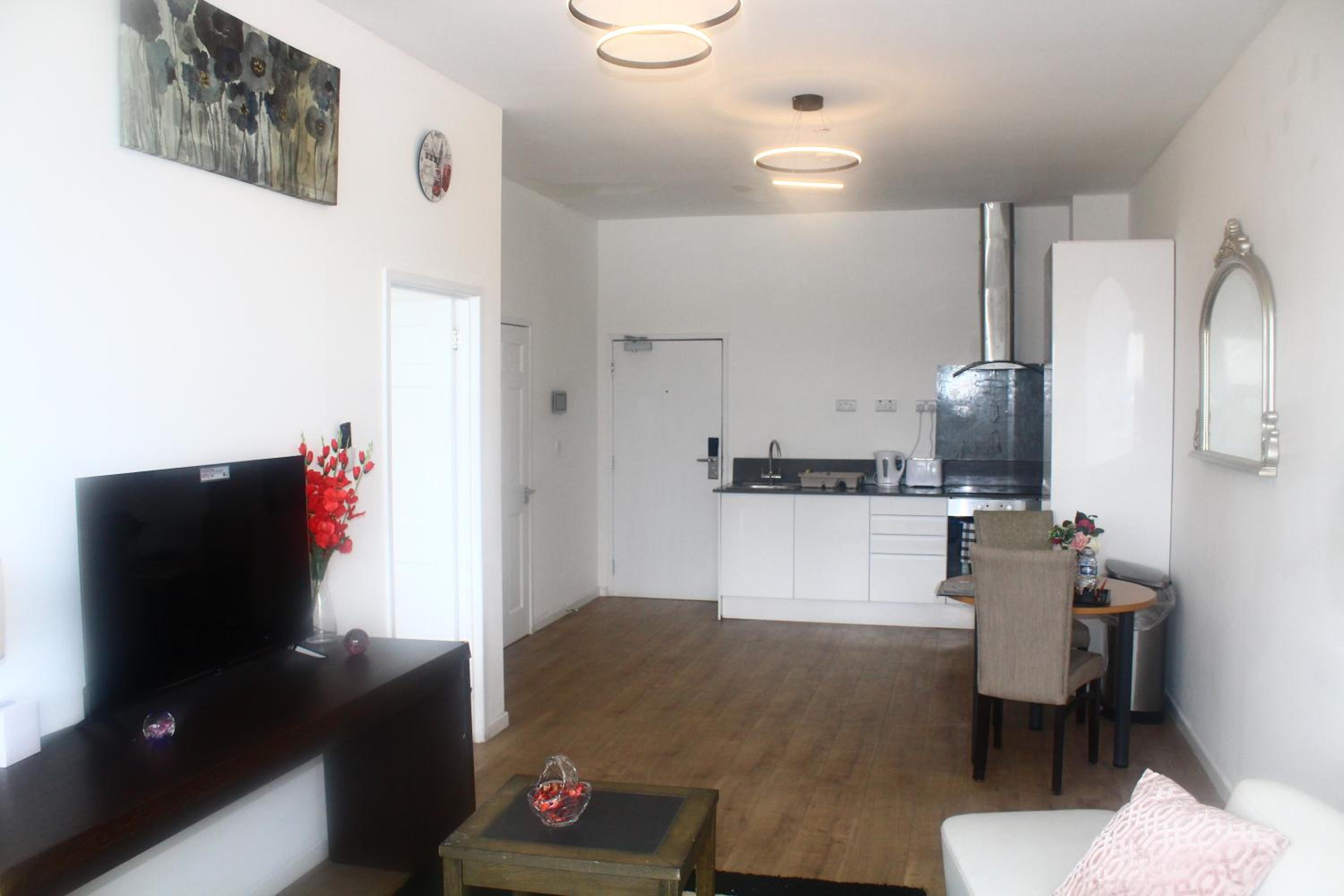 Flat 404 One bedroom apartment view 3