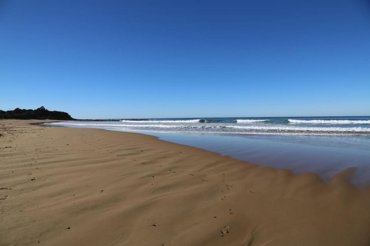 Skenes Creek Beach Retreat Free Wi-Fi Ocean views.
