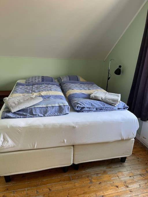 Nydelig småbruk med hus og fjøs og badstu view 3