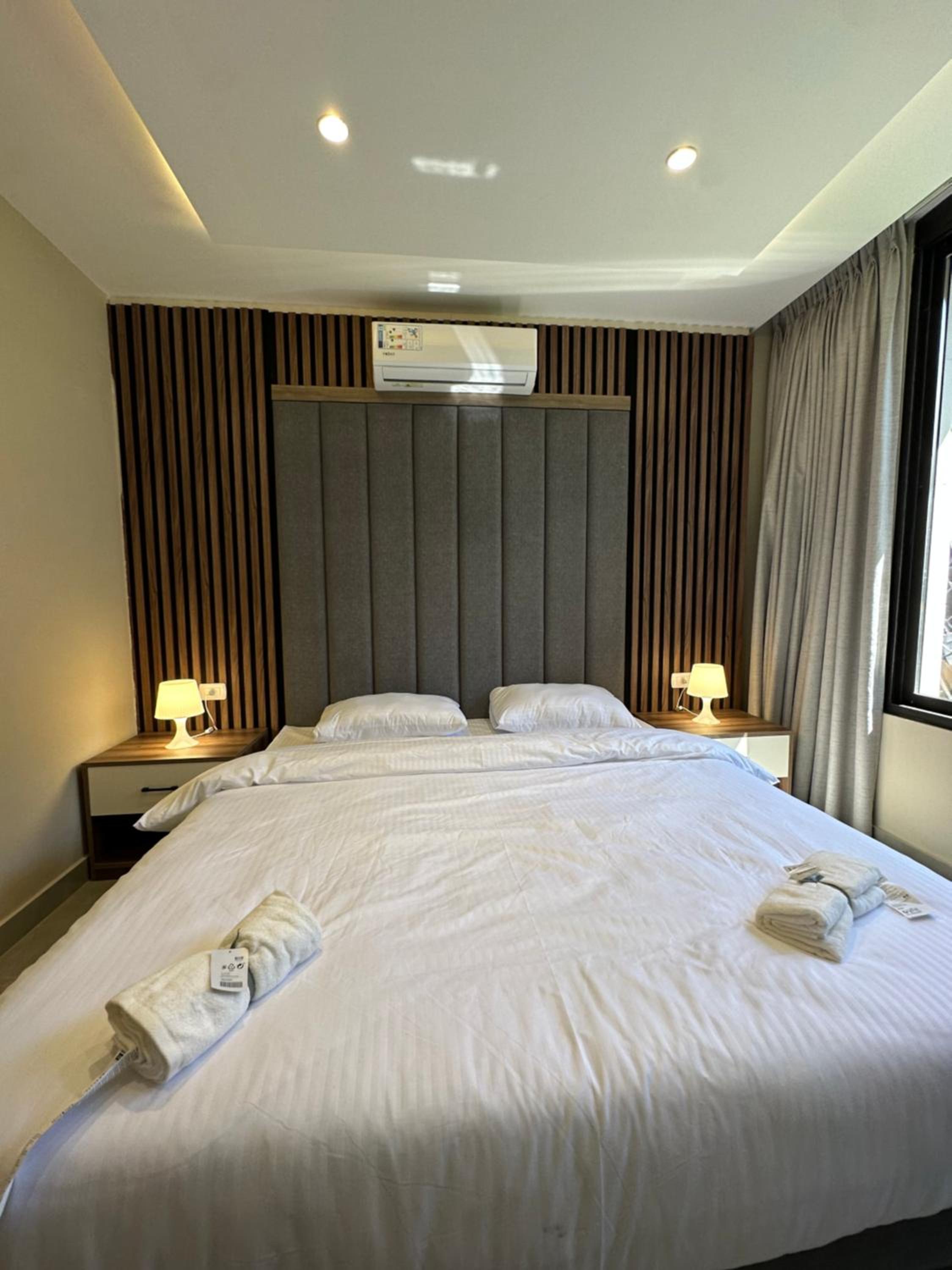 001 AL-NAJEH JRE Apartments For Rent ave view 5