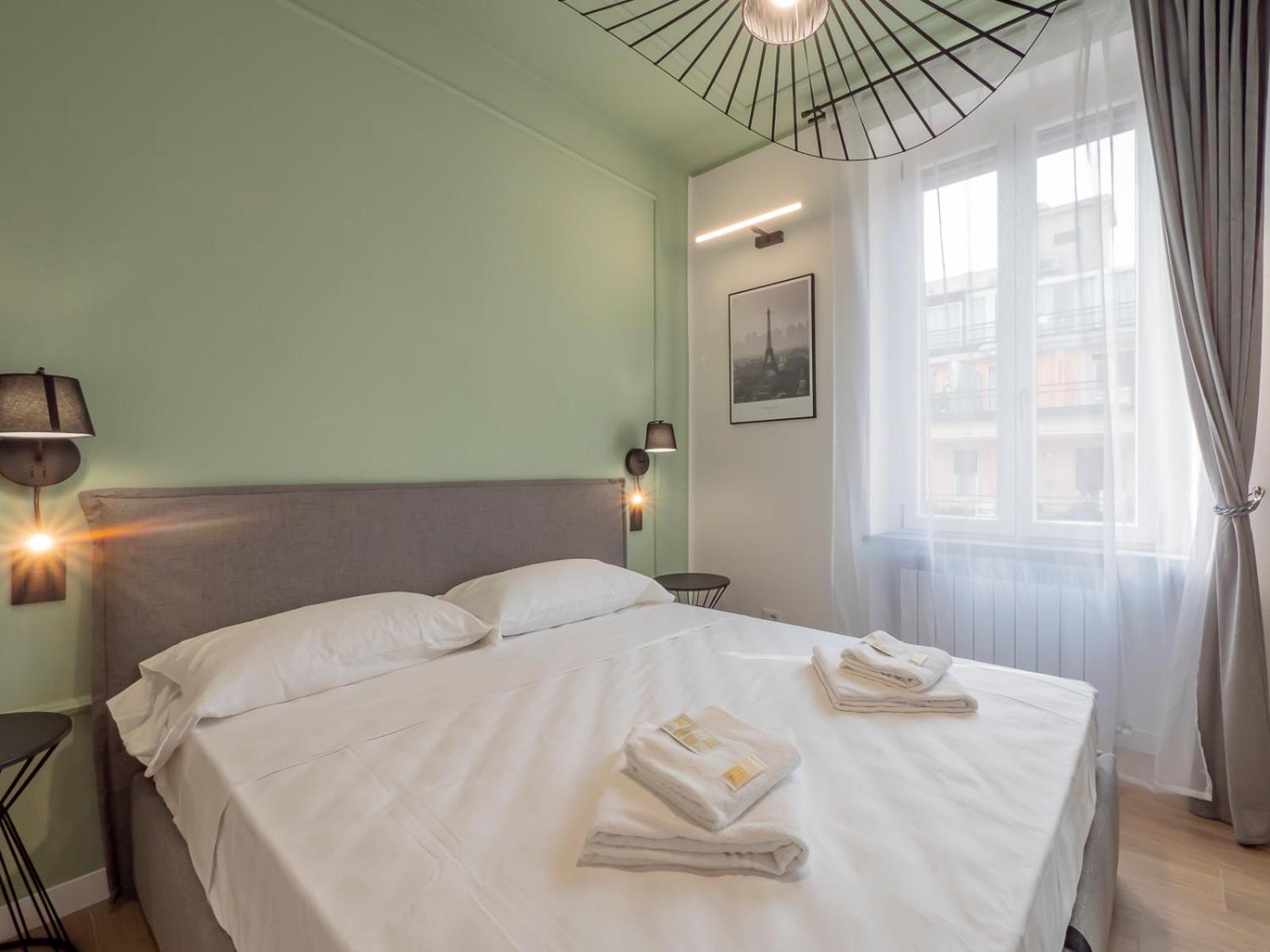 Youhosty - Modern Portello Apartment