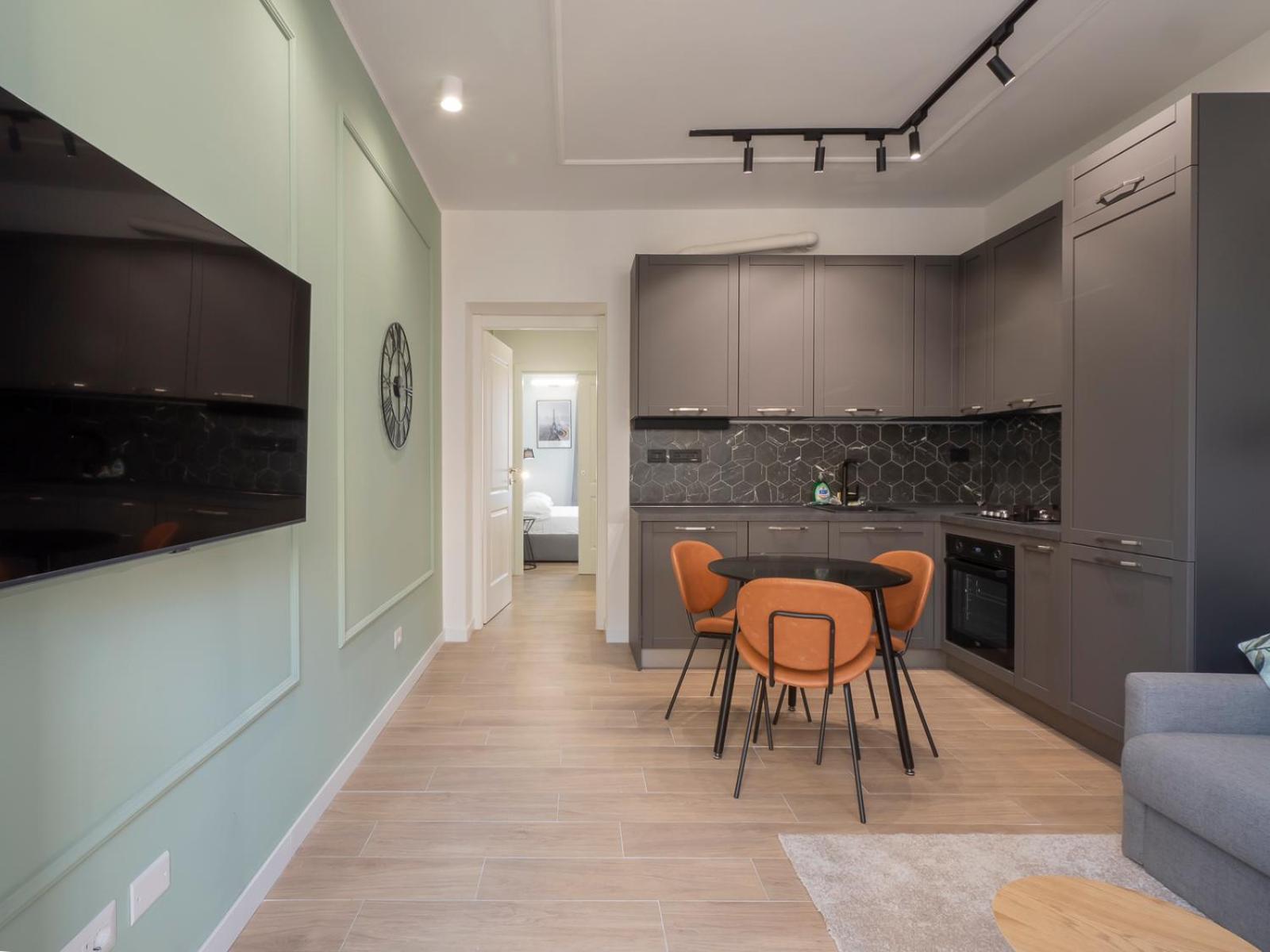 Youhosty - Modern Portello Apartment