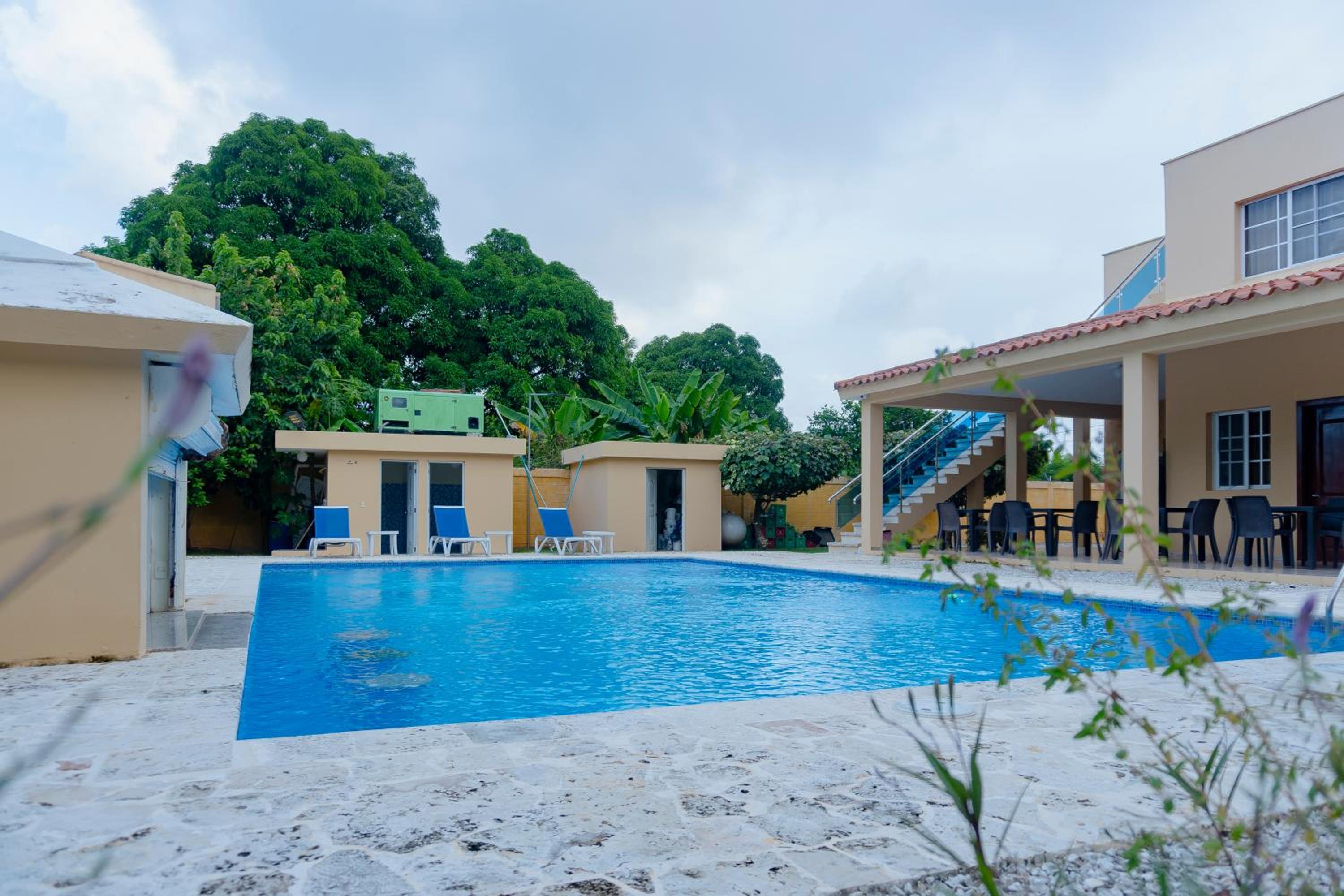 Villa Ramon Reynoso, Cabrera