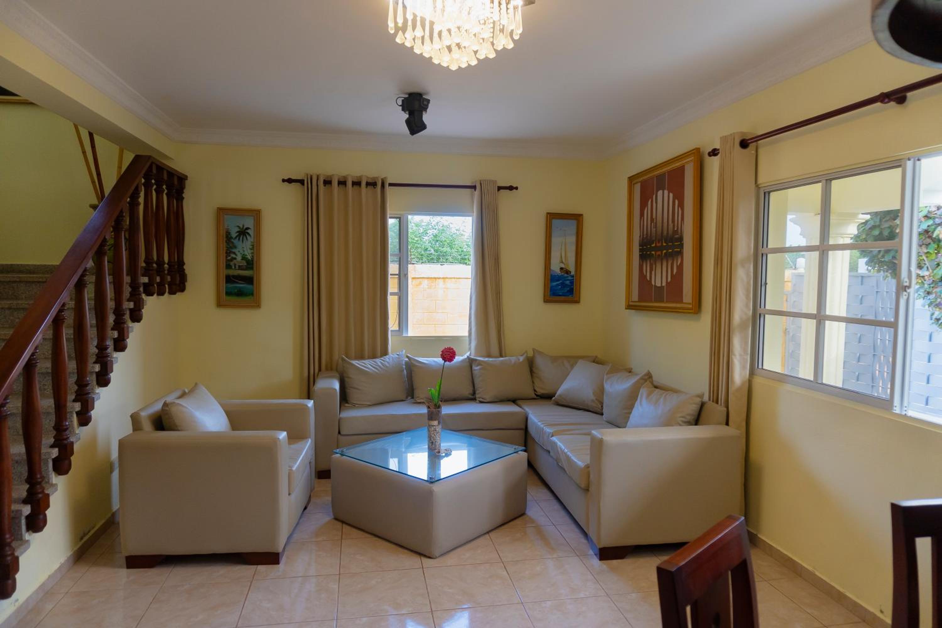 Villa Ramon Reynoso, Cabrera