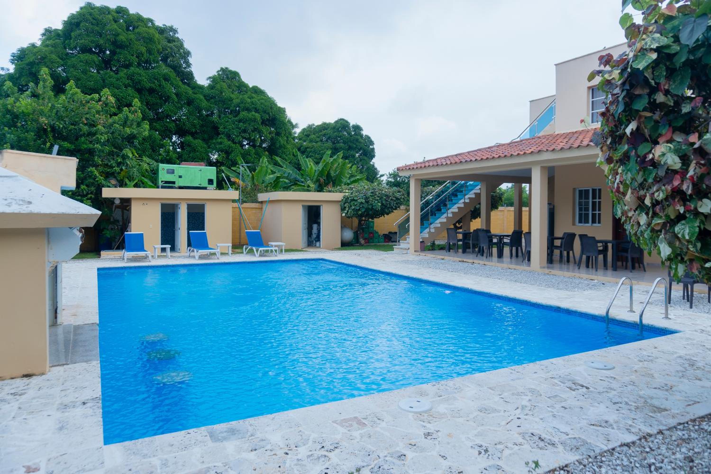 Villa Ramon Reynoso, Cabrera