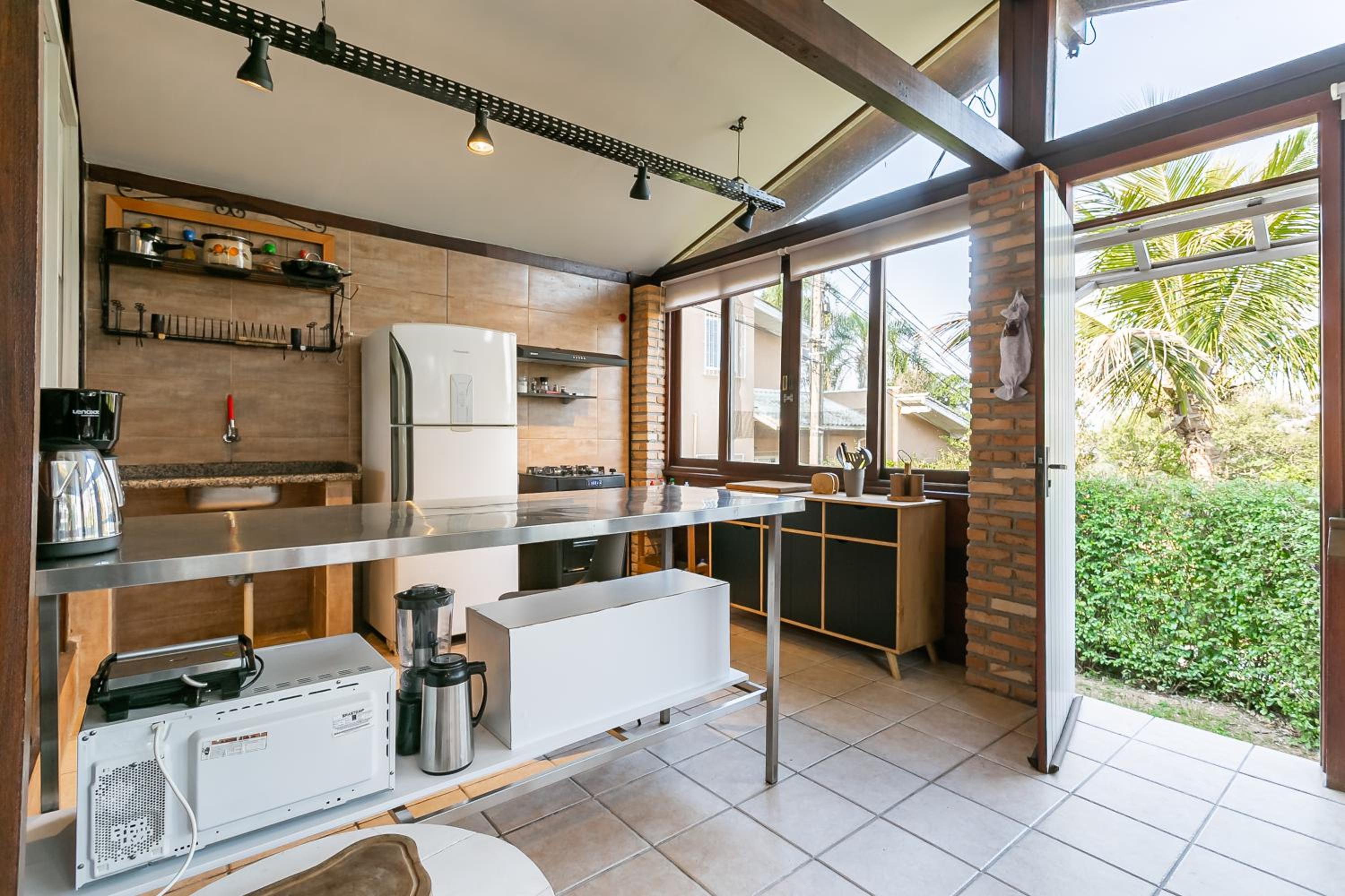 Casa aconchegante com vista para a lagoa AS0023