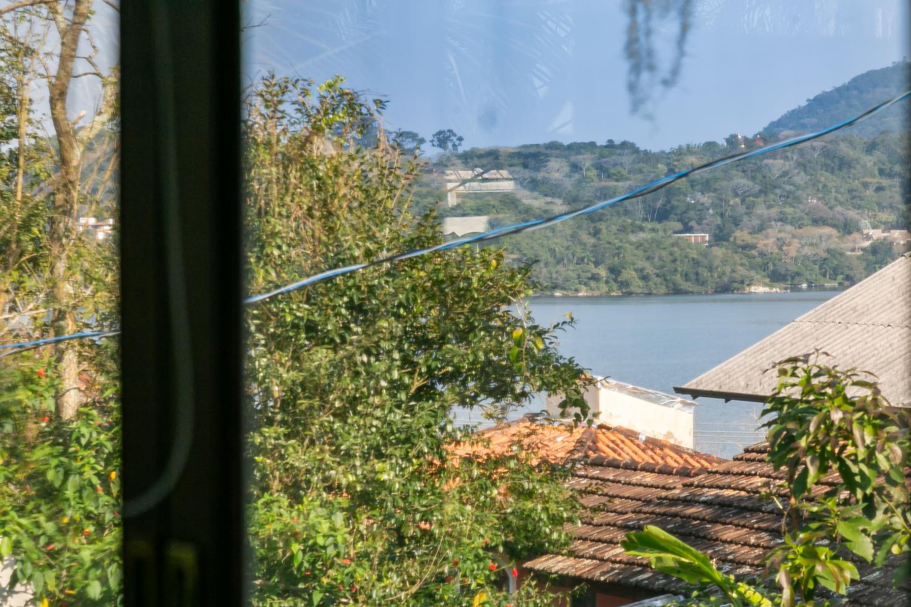 Casa aconchegante com vista para a lagoa AS0023