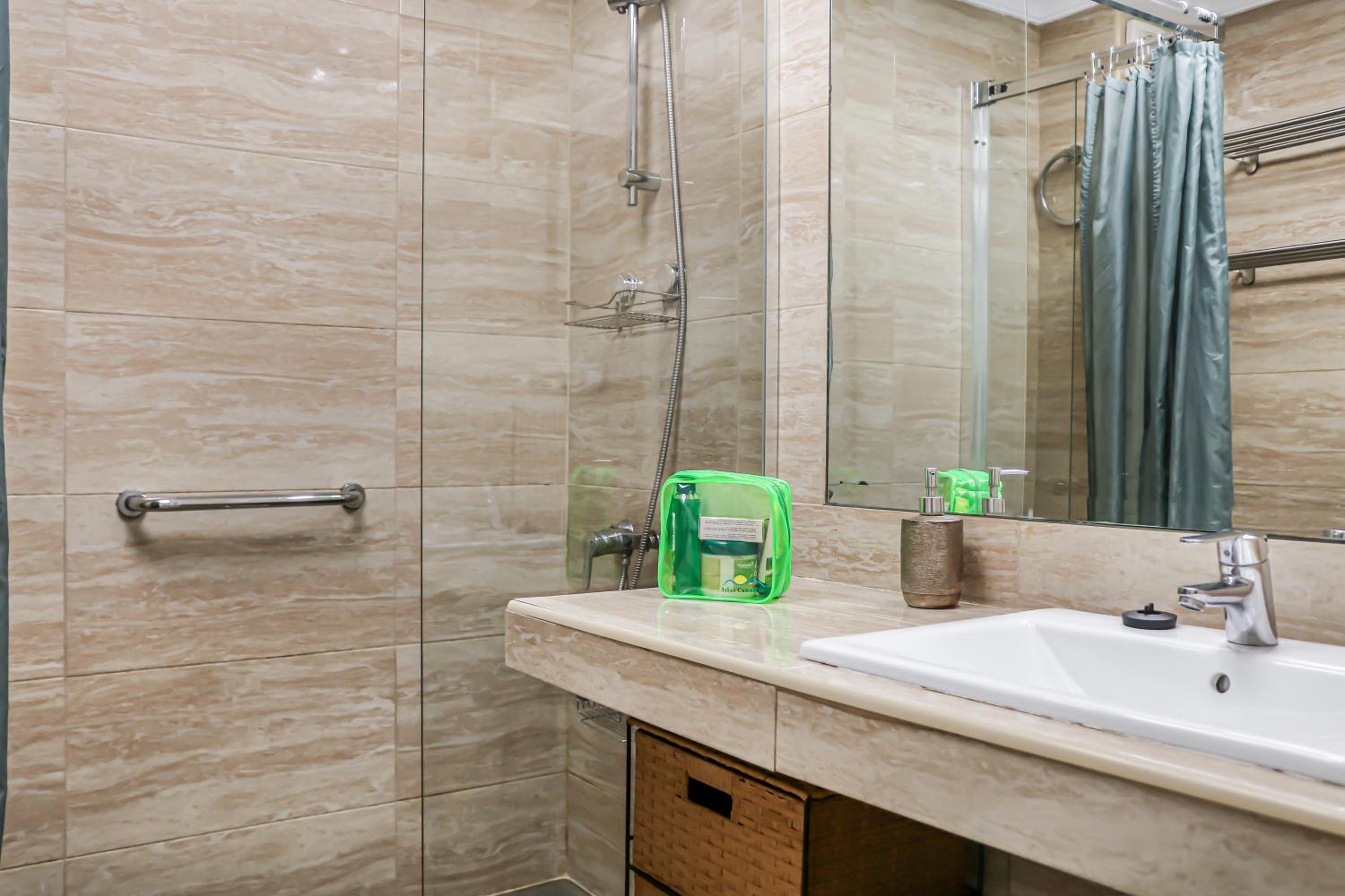Stylish City Retreat Las Palmas