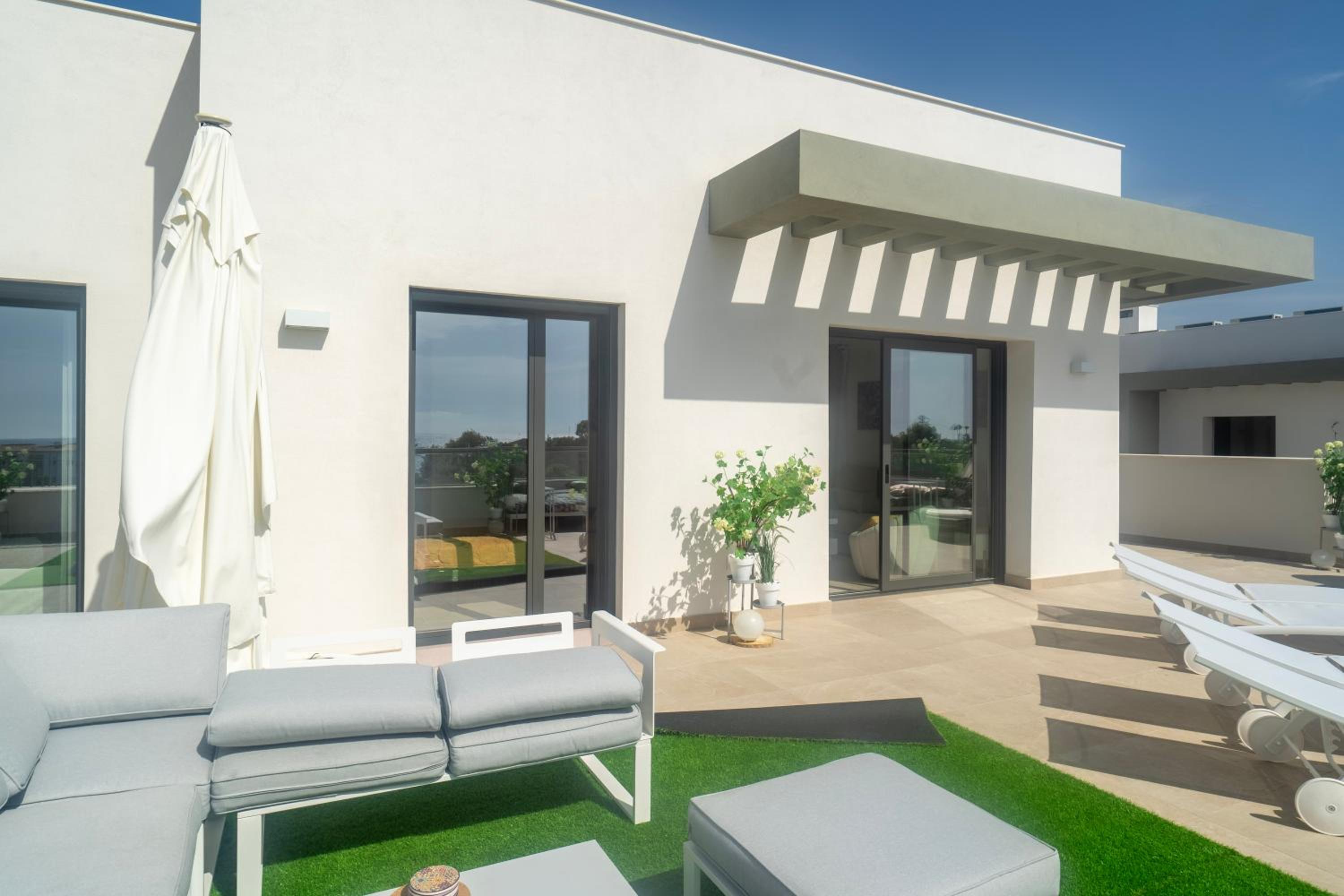 Sunny Casares I