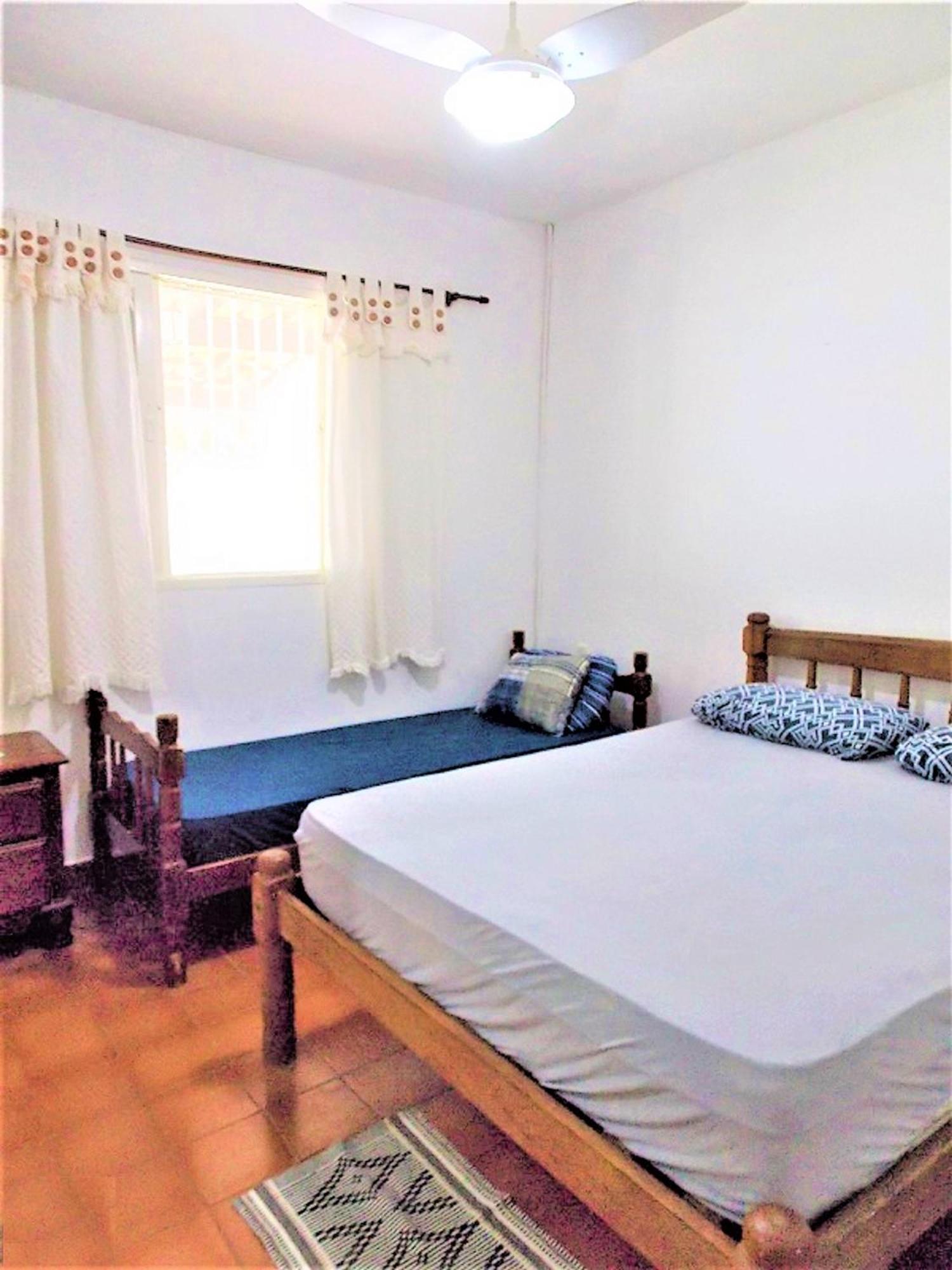 Casa a uma quadra da praia Maresias