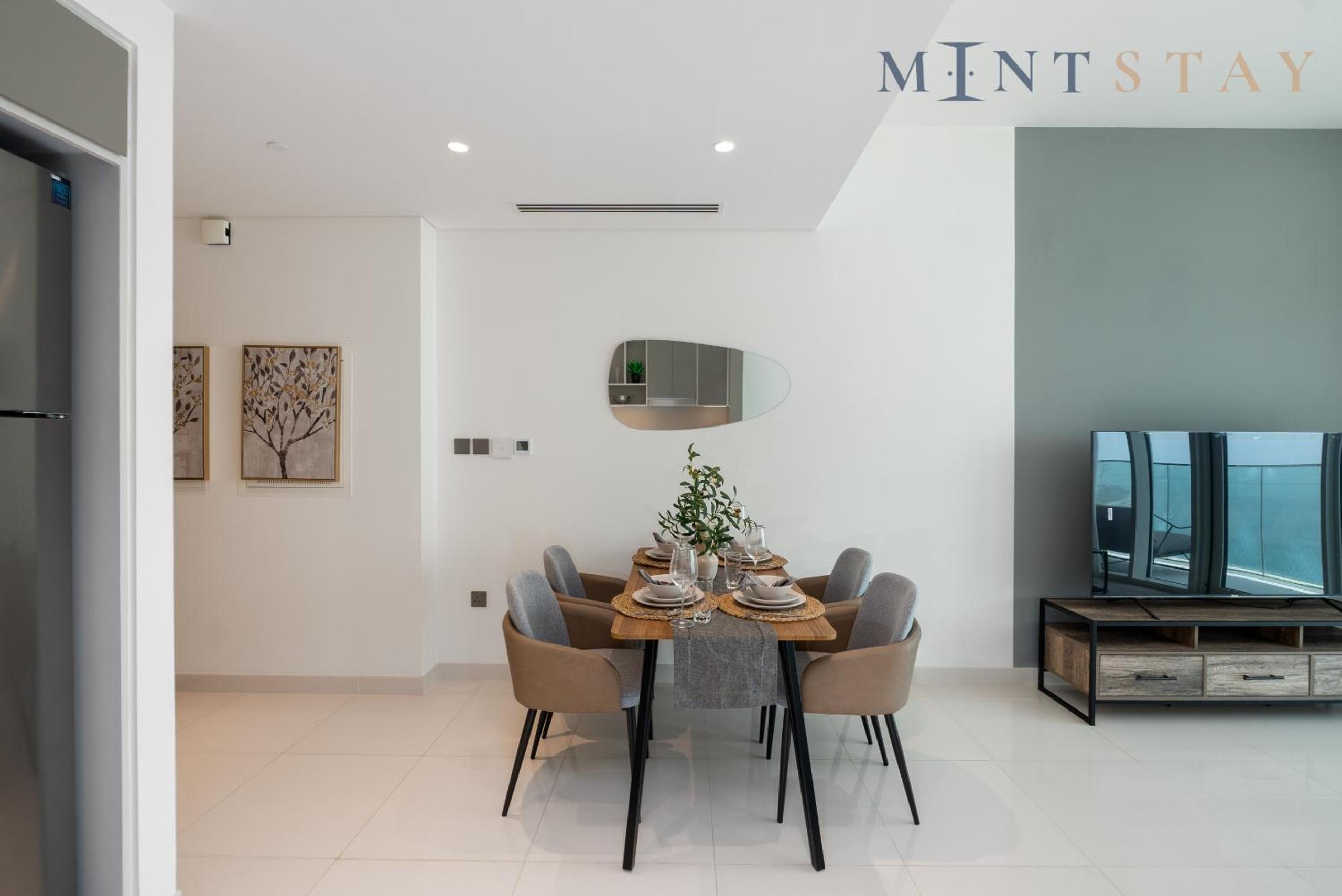 Sunrise Bay, Emaar Beachfront Dubai Harbour - Mint Stay