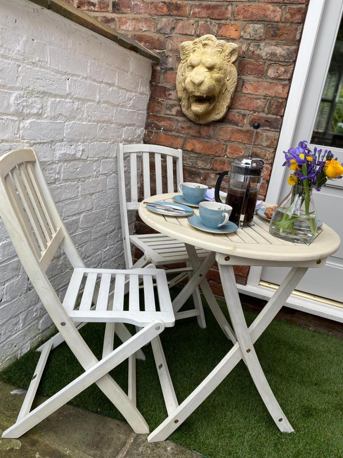 Award Winning Elegant luxurious refurbished meticulous 3 Bed