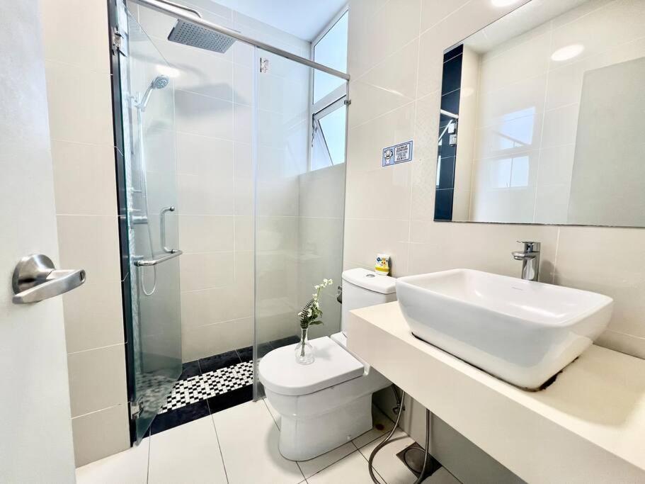 SD 1-10Pax Puchong Sky Pod Residence IOI Mall WiFi photo 3