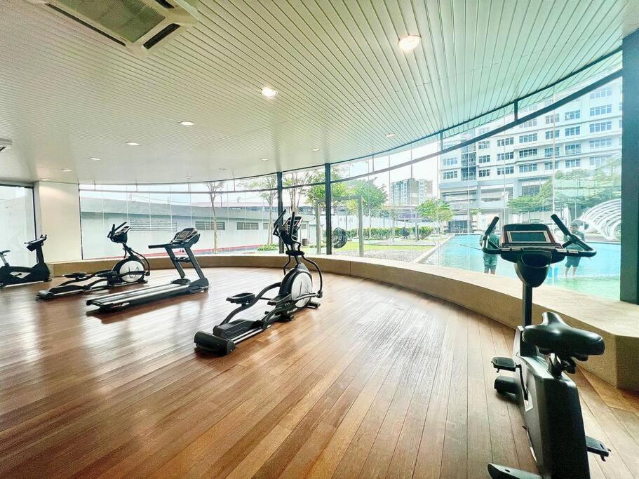 SD 1-10Pax Puchong Sky Pod Residence IOI Mall WiFi photo 4