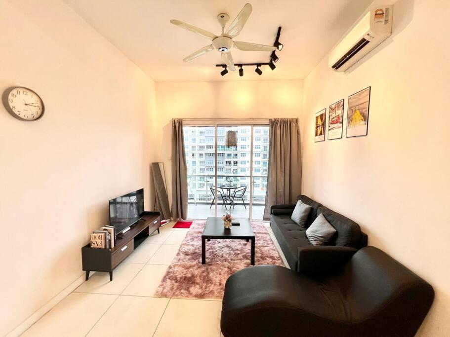 SD 1-10Pax Puchong Sky Pod Residence IOI Mall WiFi photo 5