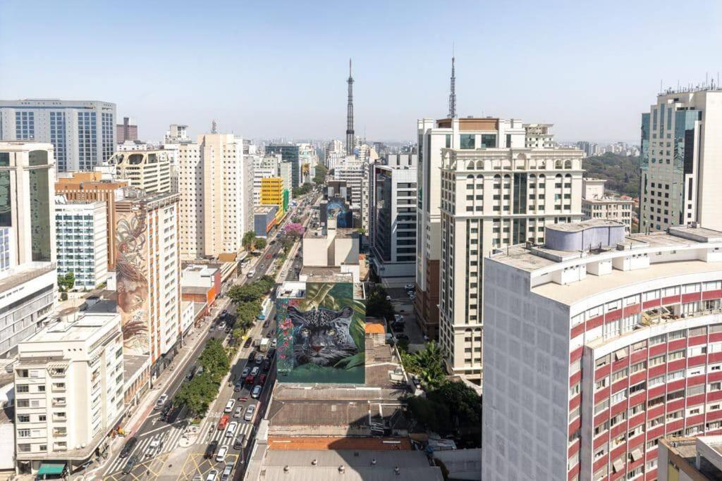 Studio novo próximo à Paulista, metrô e Augusta Andar alto com vista