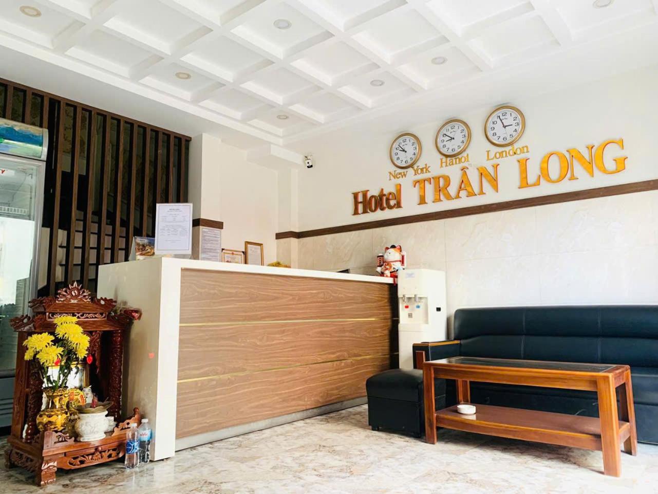 Hotel Trần Long