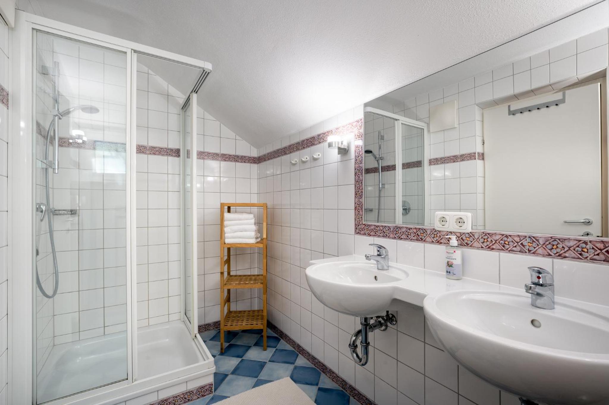 Haus Central Fieberbrunn by Alpine Host Helpers