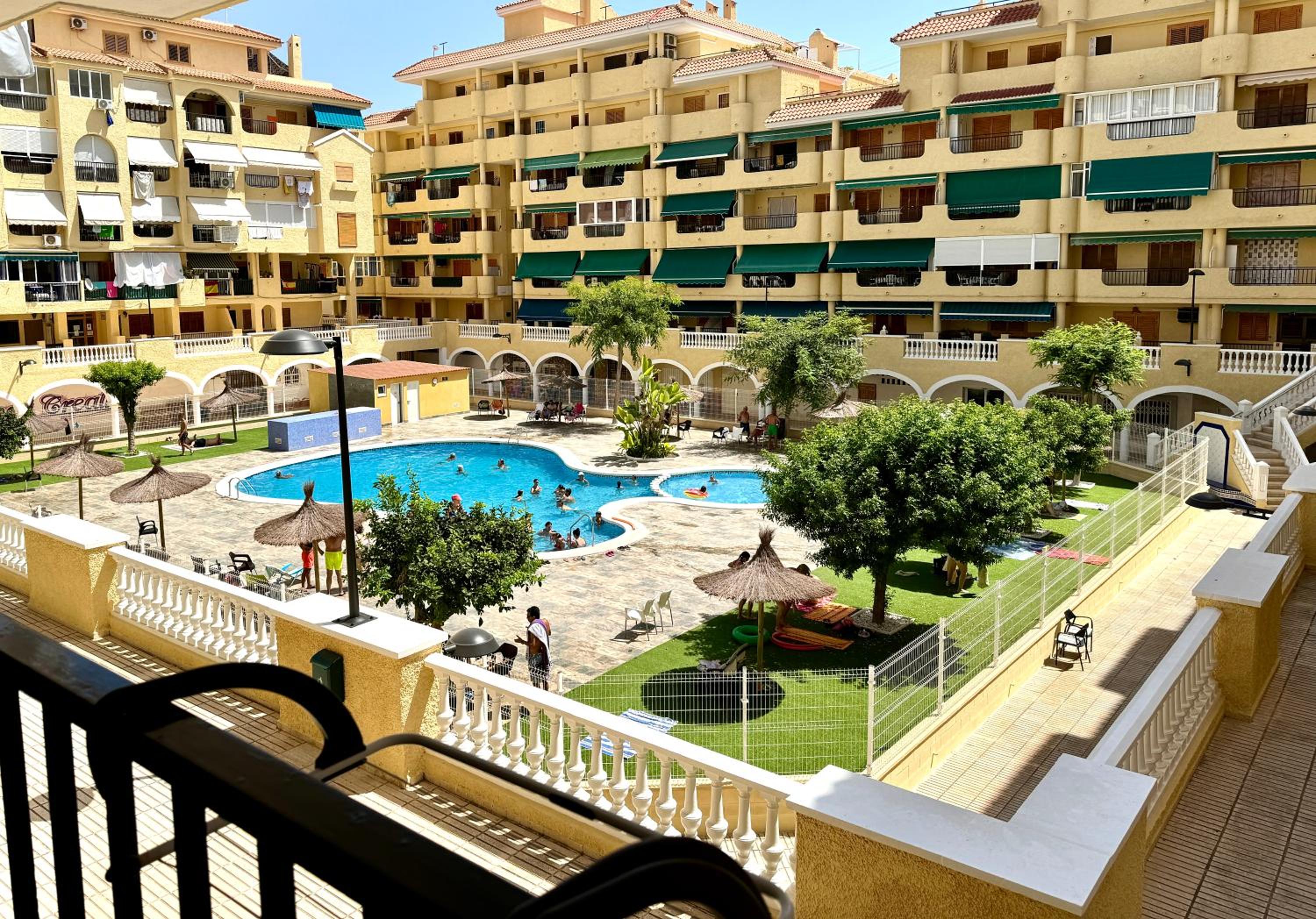 Hotel Apartment ZuMiFra with swimming pool, 300 m from the sea, with beautiful sandy beach La Mata - Image 1
