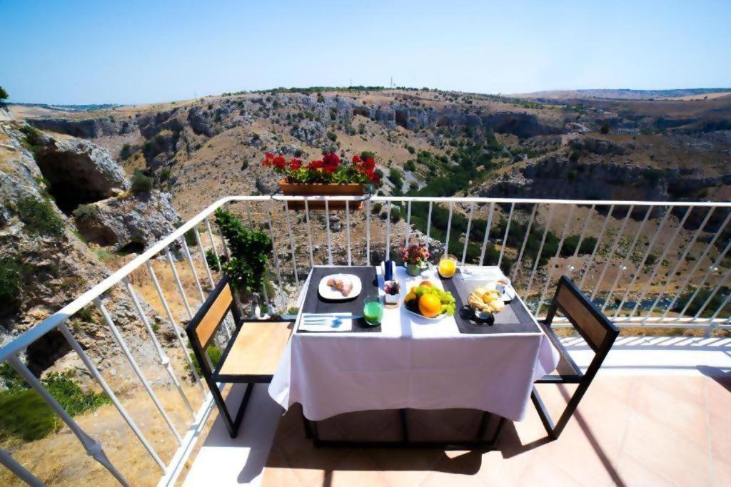 Hotel Casa Festa Rooms - Image 1