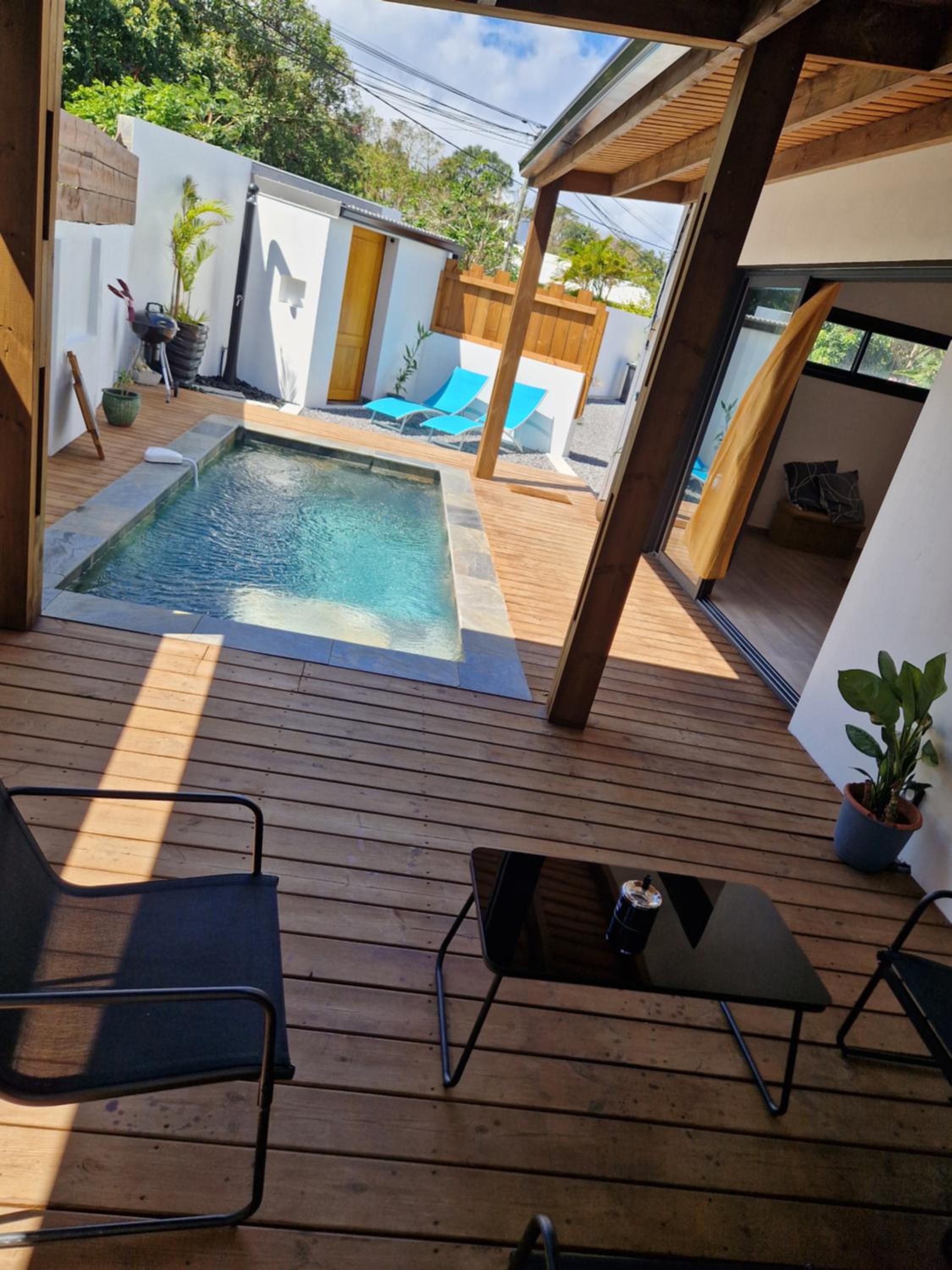 La Ŵilla, piscine et parking privatisées, accès mer, sentiers et volcans!! view 3
