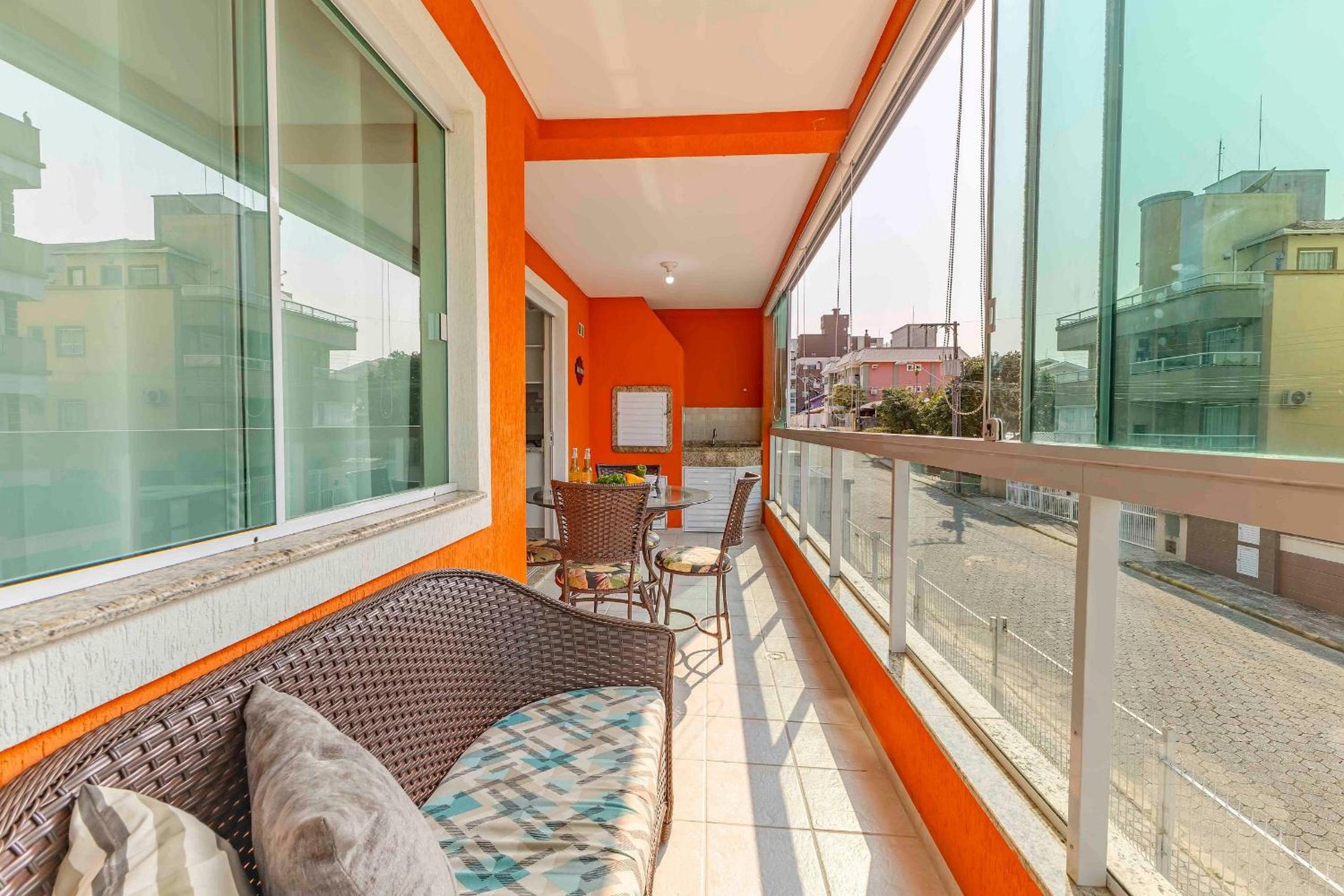 Confortável Apartamento a Poucos Minutos da Praia