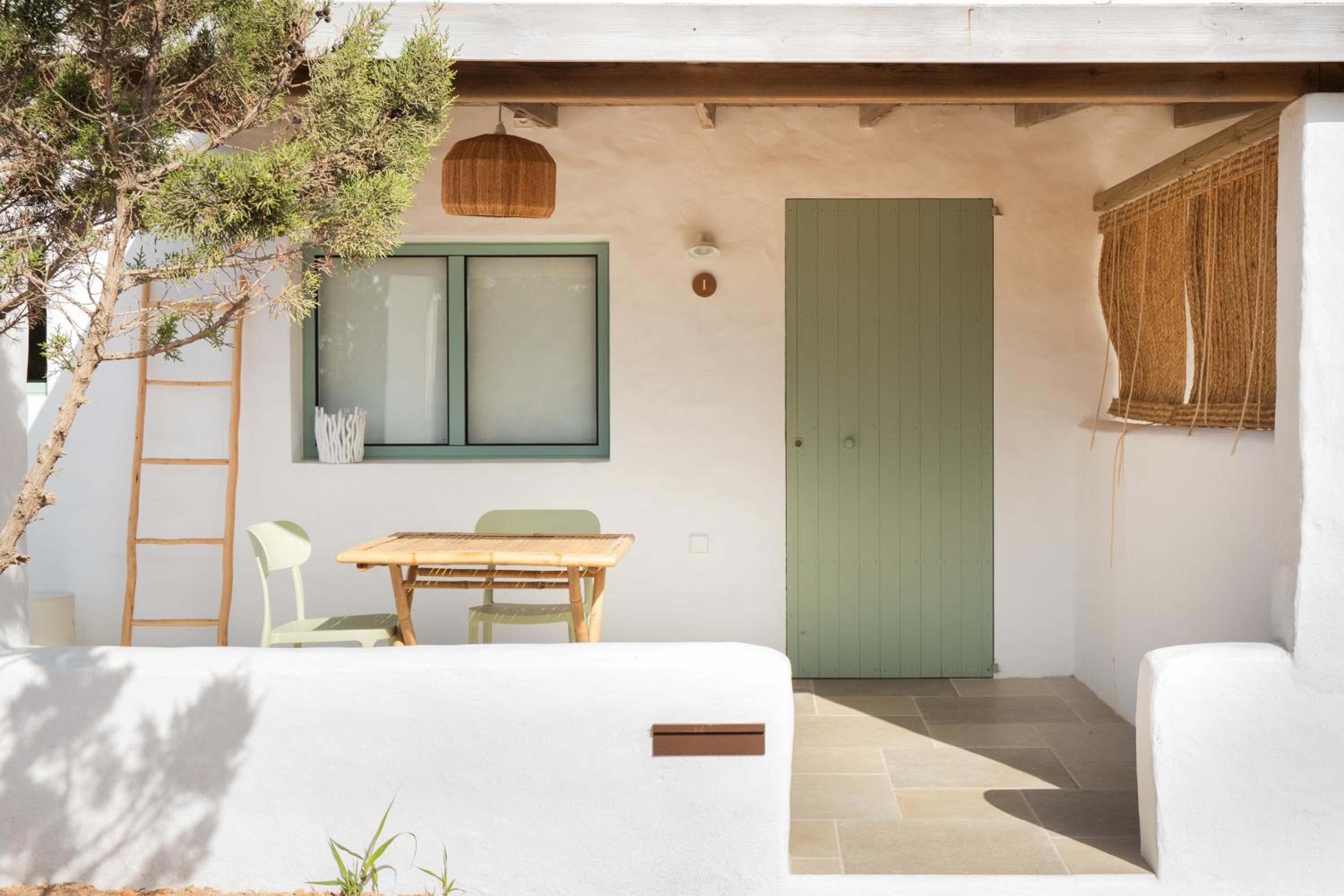 Apartamentos Punta Rasa