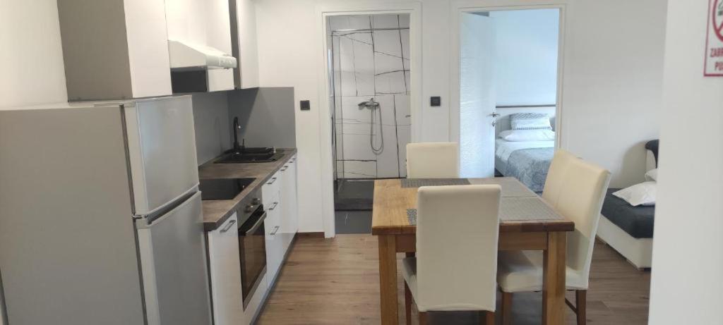 Apartman Zara