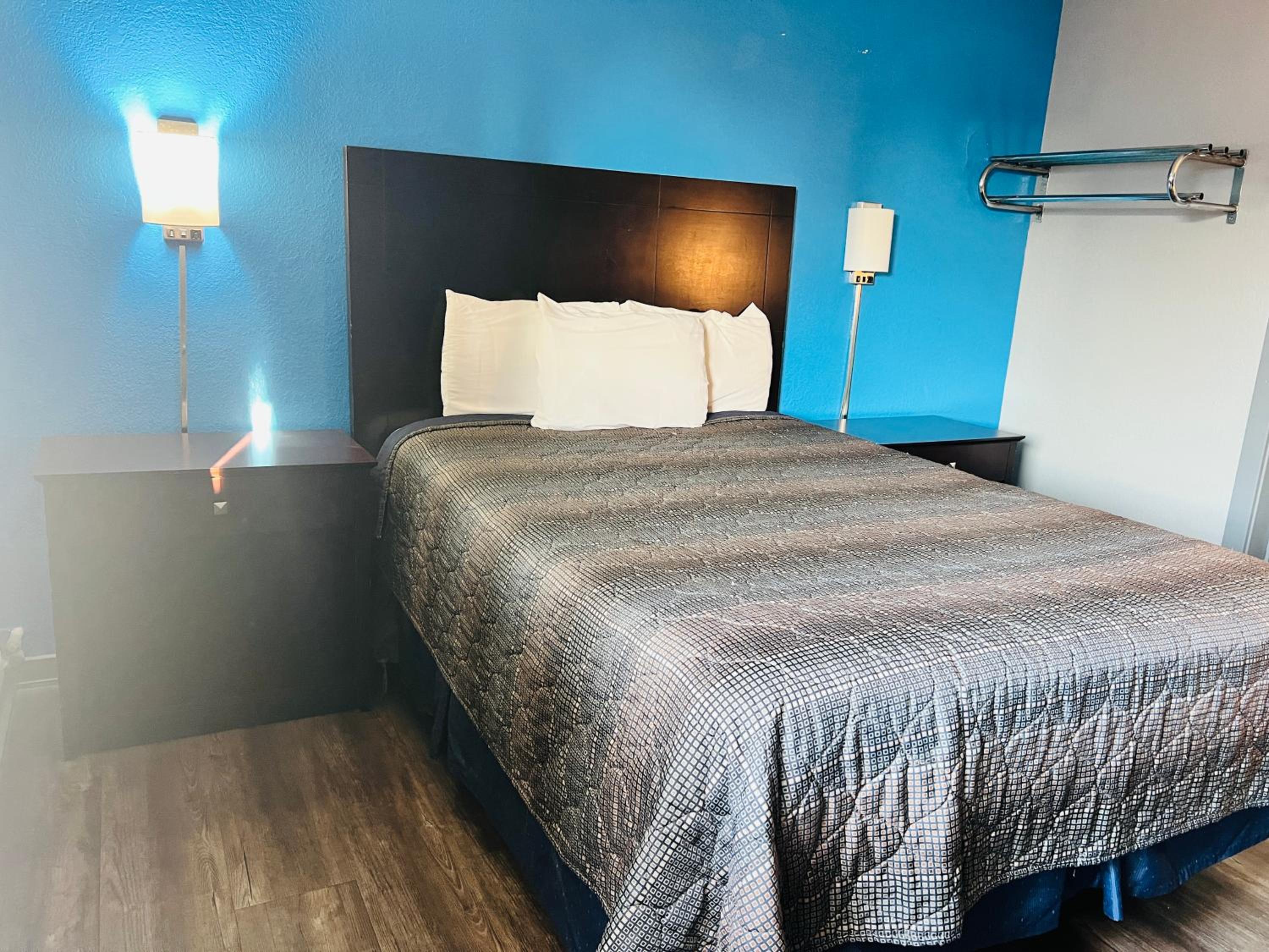 Executive Inn Owatonna Hwy 35