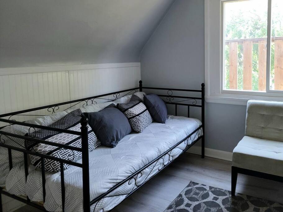 Affordable Downtown Accomodations