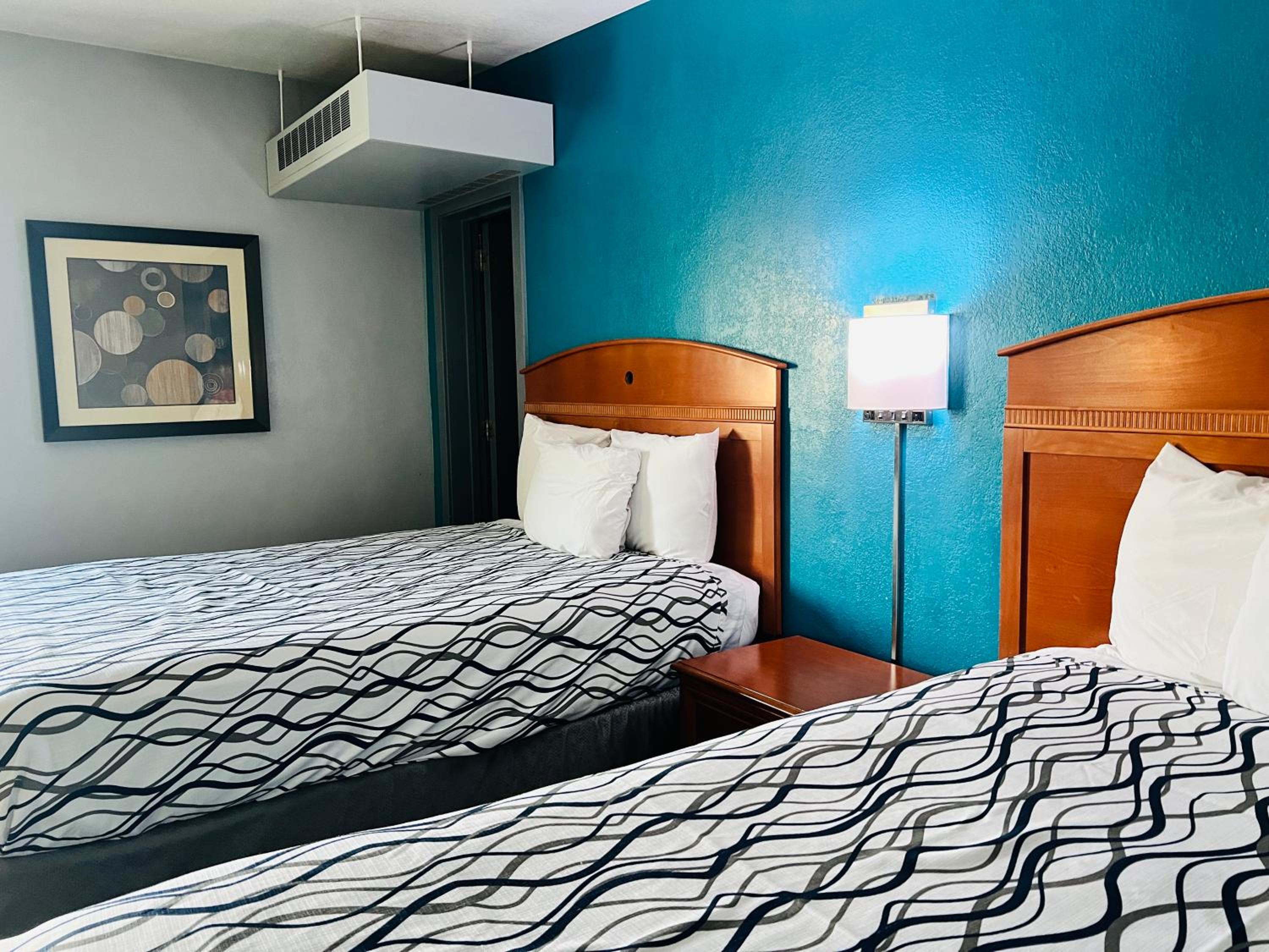 Executive Inn Owatonna Hwy 35