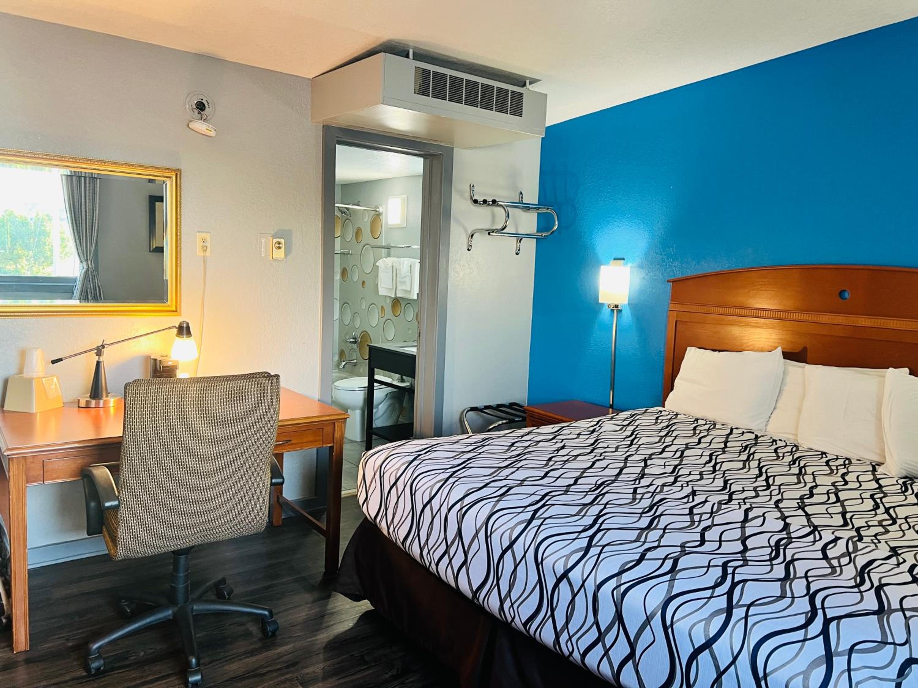 Executive Inn Owatonna Hwy 35
