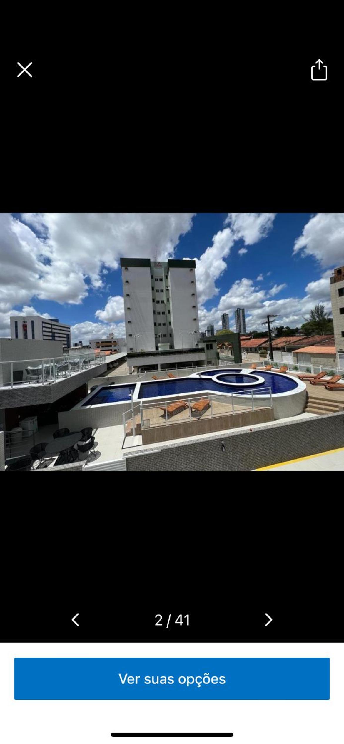 Flat alto padrão com piscina