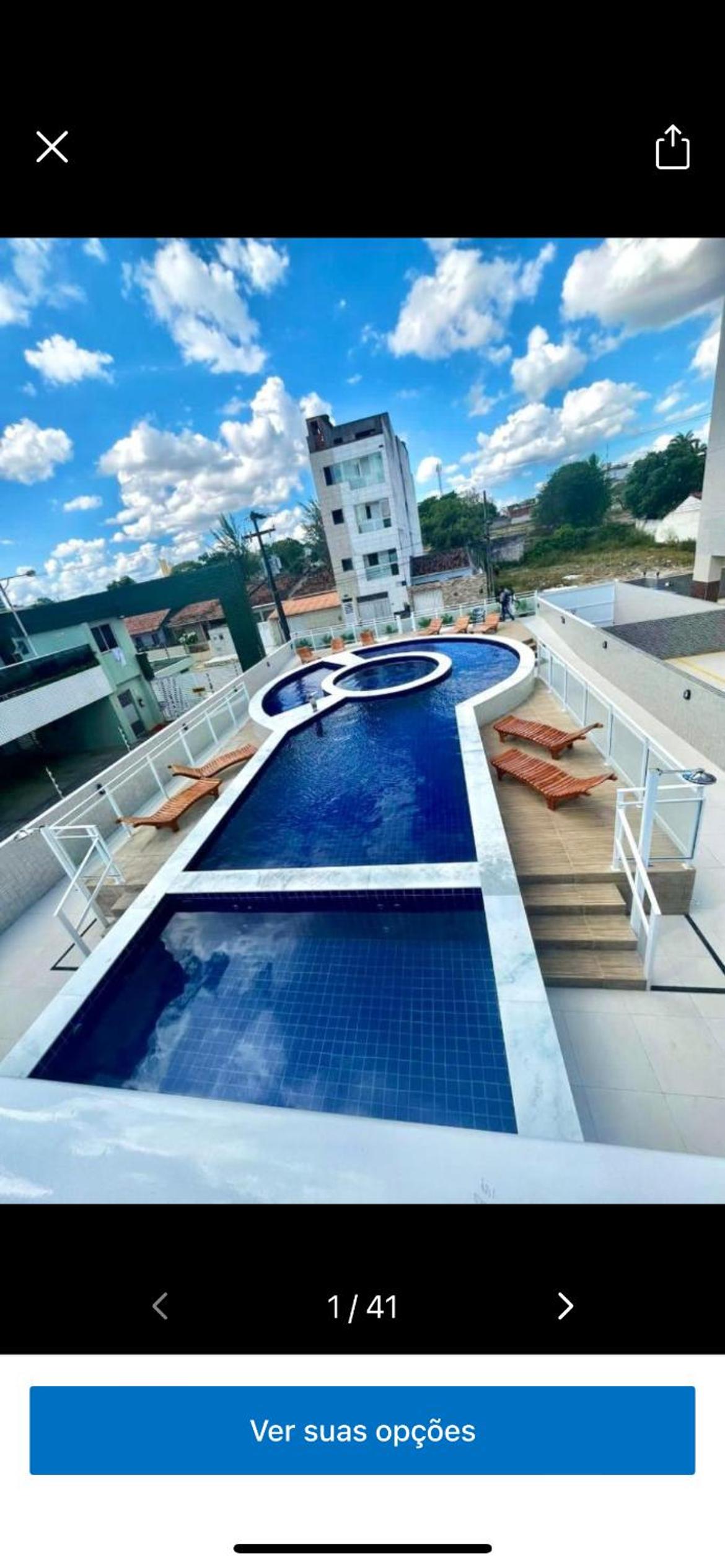 Flat alto padrão com piscina