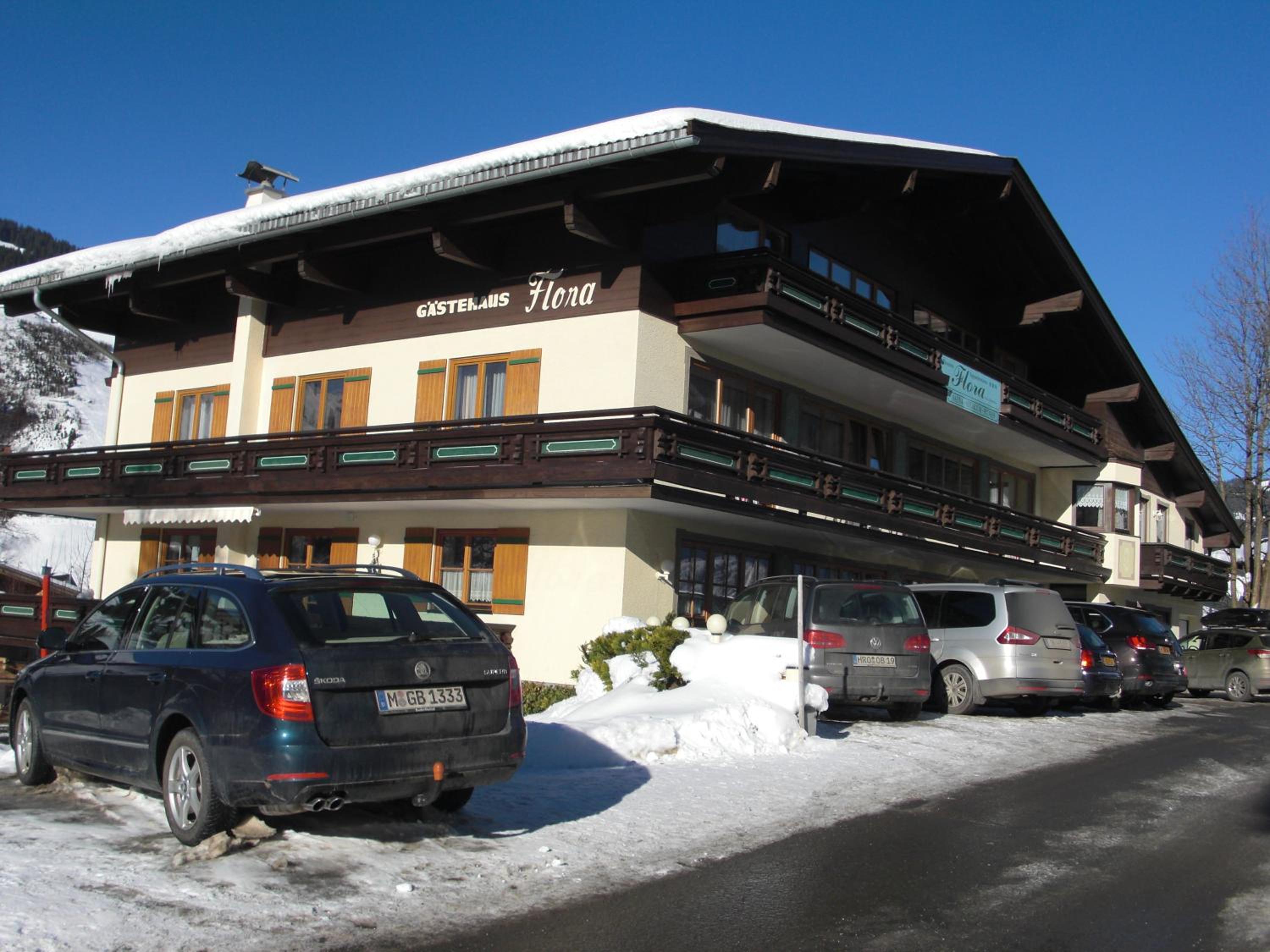 Hotel-Pension Flora