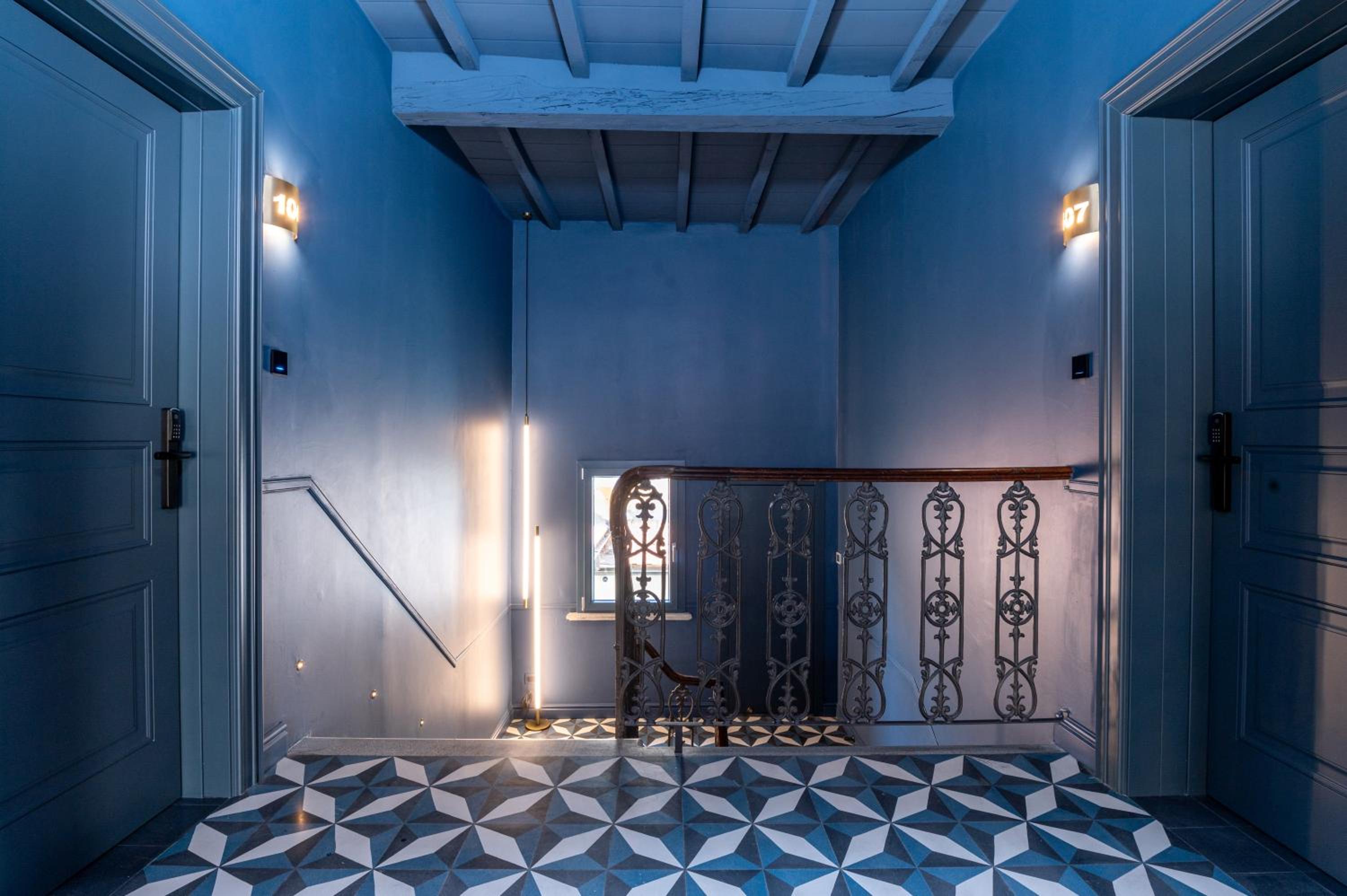 Riva Rooms