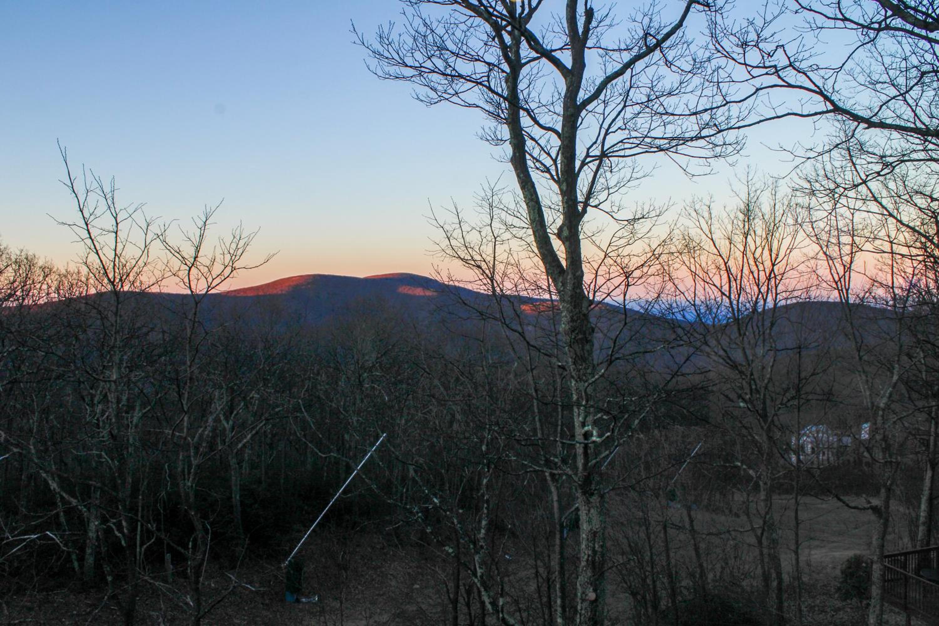 Luxury Retreat @ WTG: Mtn View, Sauna, Central! view 5