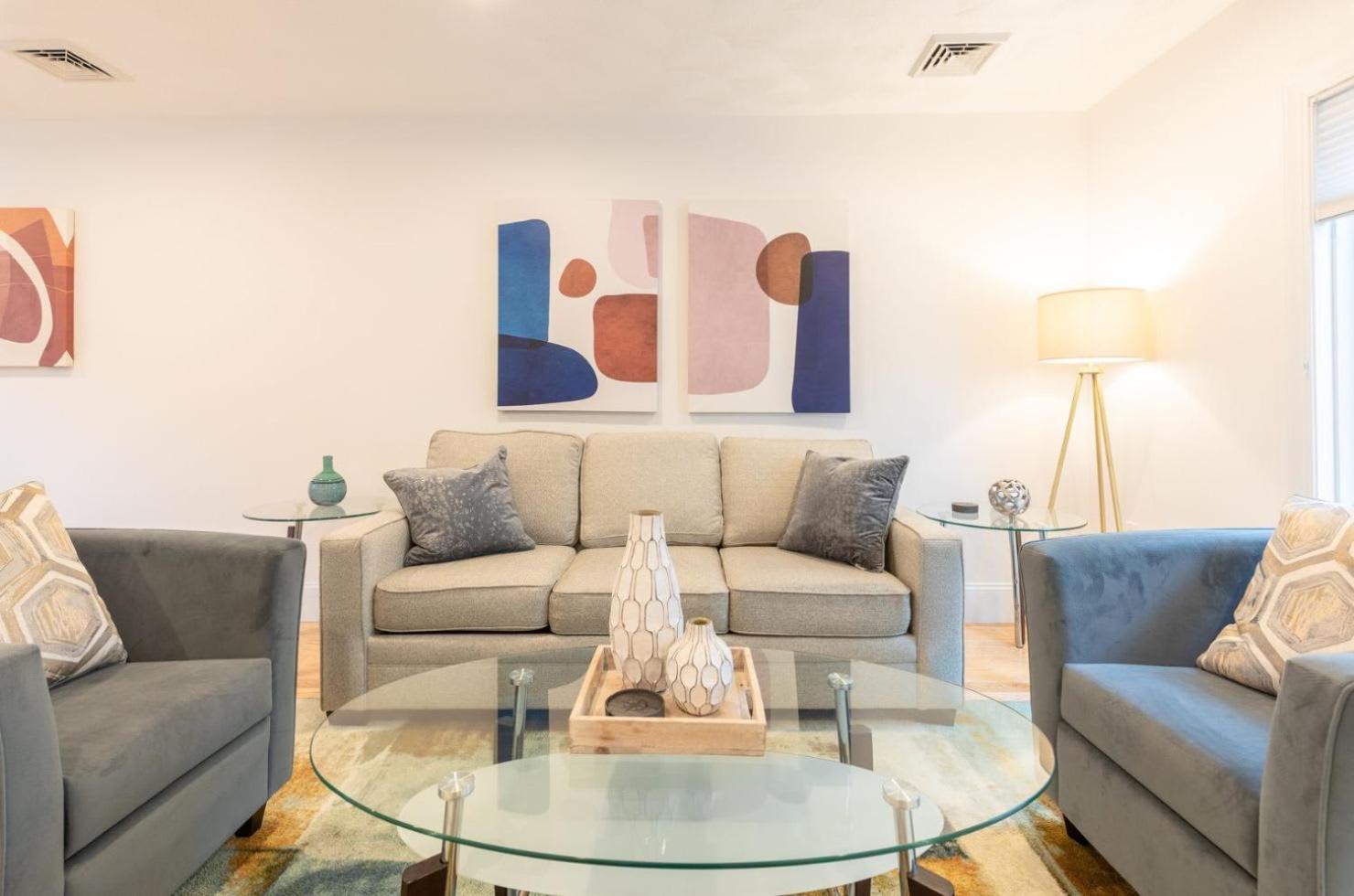 Private Home Near Kendall Sq view 5