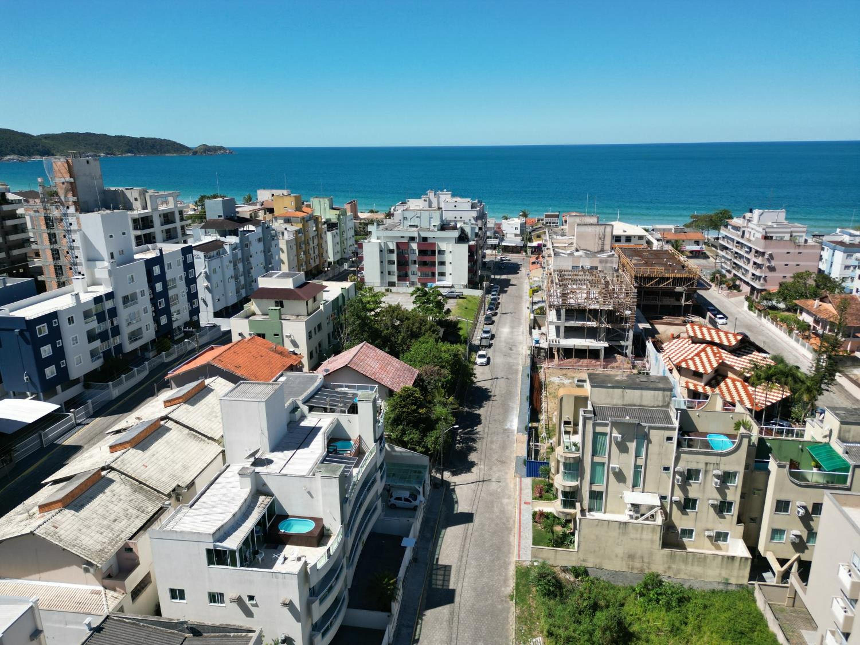 150m do mar! Cobertura Duplex com Piscina Privada